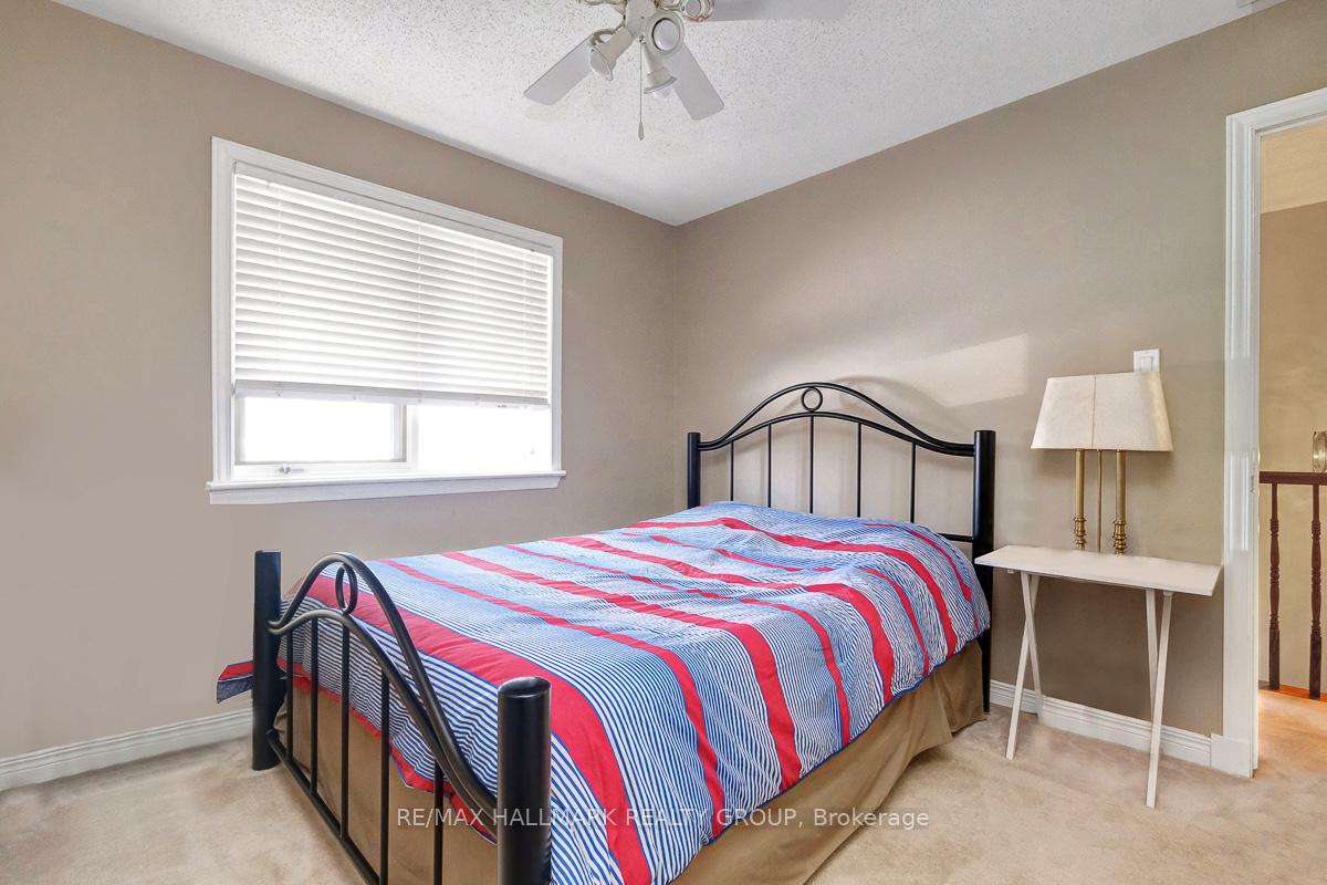 Photo 25 of 125 Picasso Drive, Ottawa, Hunt Club Park — HOMEH