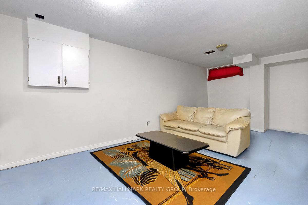 Photo 30 of 125 Picasso Drive, Ottawa, Hunt Club Park — HOMEH