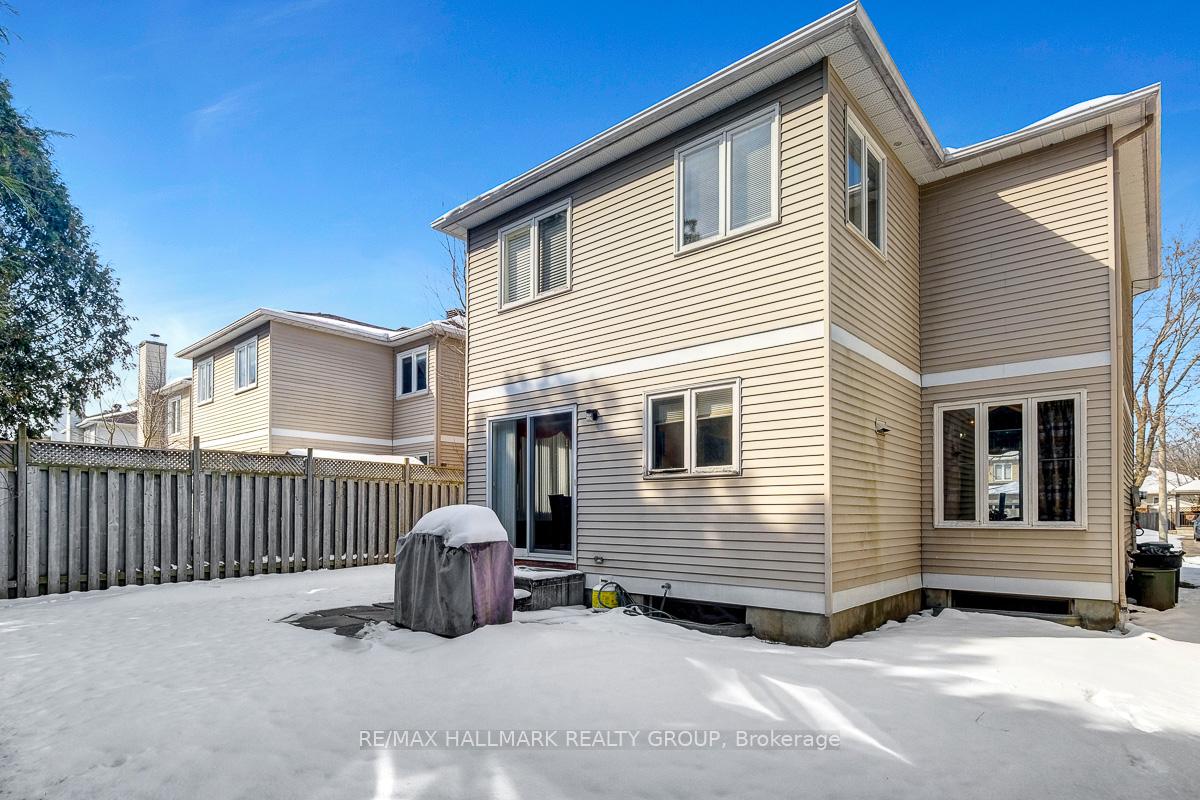 Photo 39 of 125 Picasso Drive, Ottawa, Hunt Club Park — HOMEH