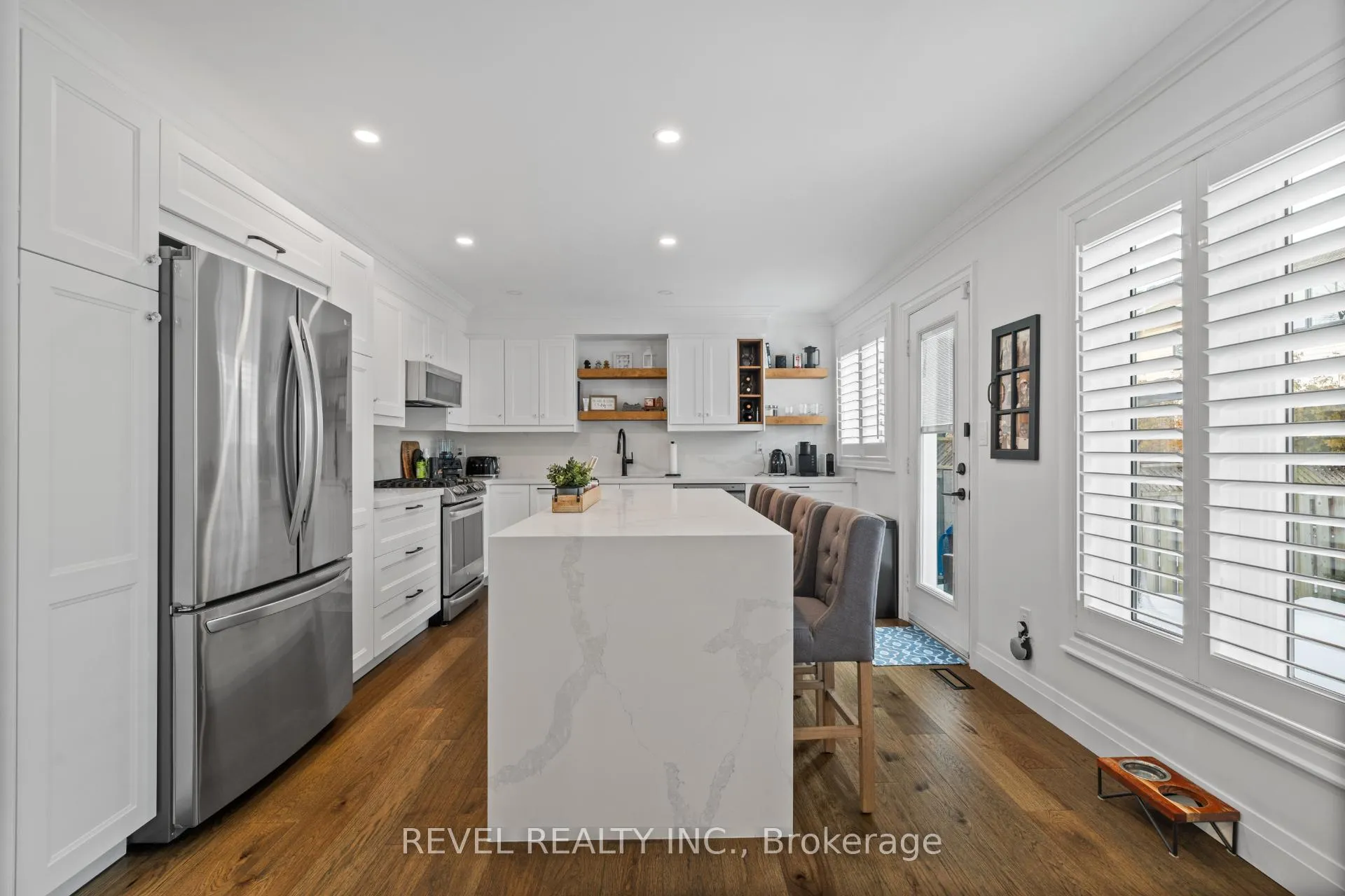 Photo 14 of 5609 Thorn Lane, Burlington, Orchard — HOMEH