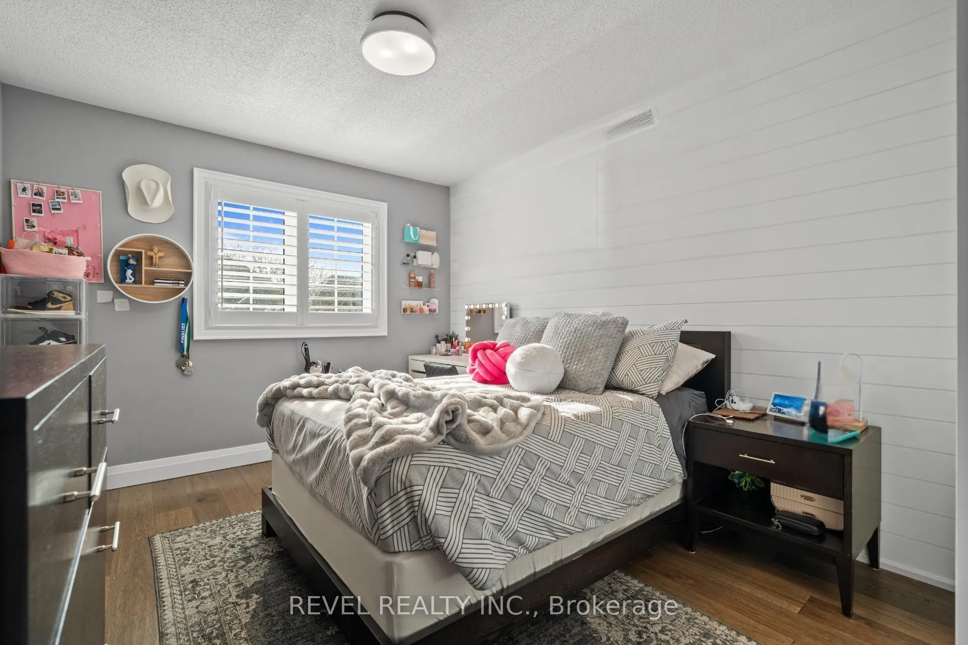 Photo 26 of 5609 Thorn Lane, Burlington, Orchard — HOMEH