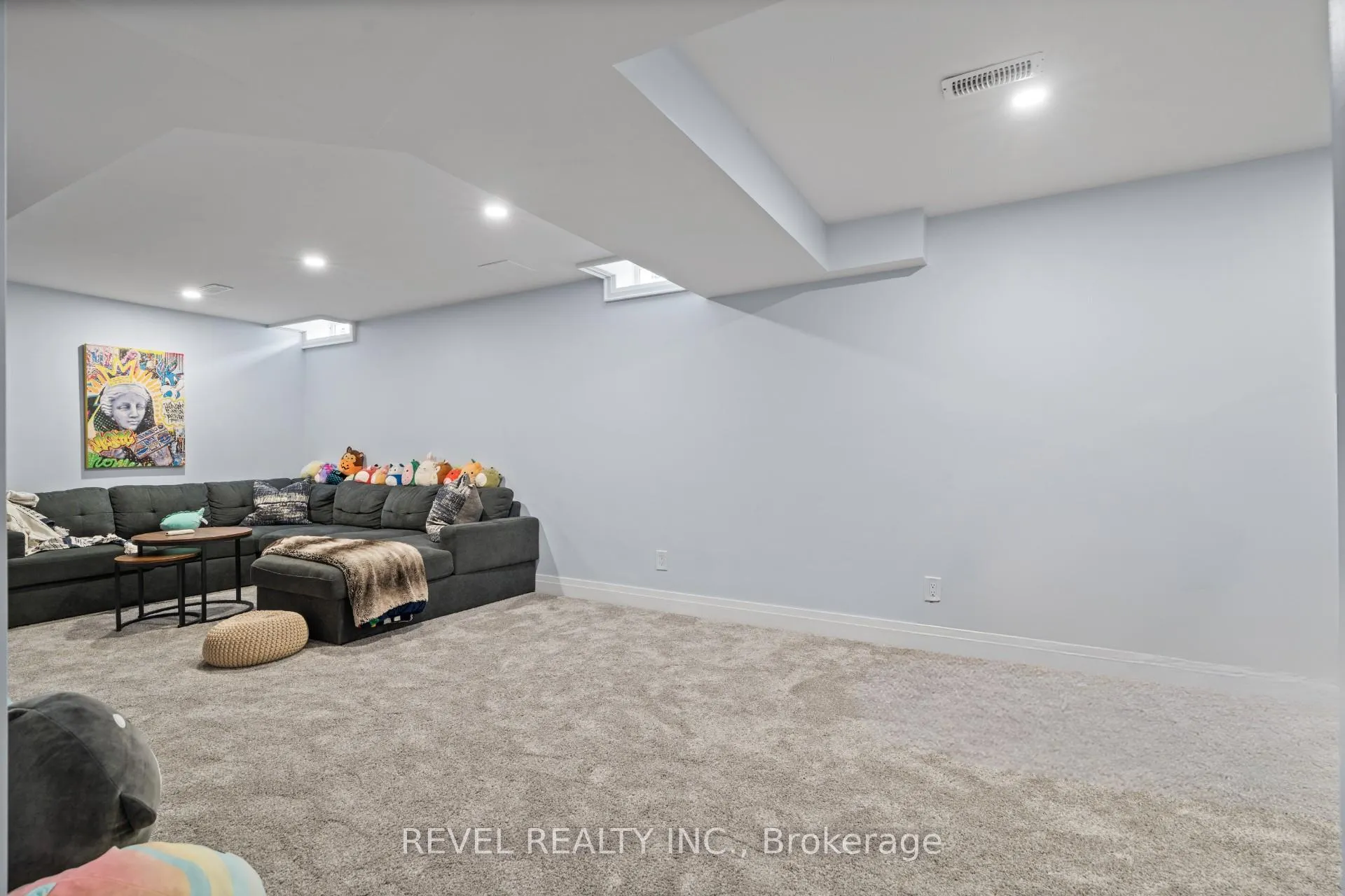 Photo 34 of 5609 Thorn Lane, Burlington, Orchard — HOMEH