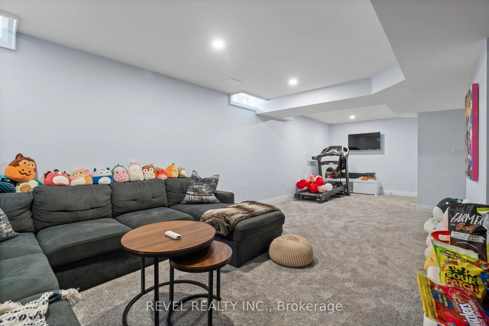 Photo 36 of 5609 Thorn Lane, Burlington, Orchard — HOMEH