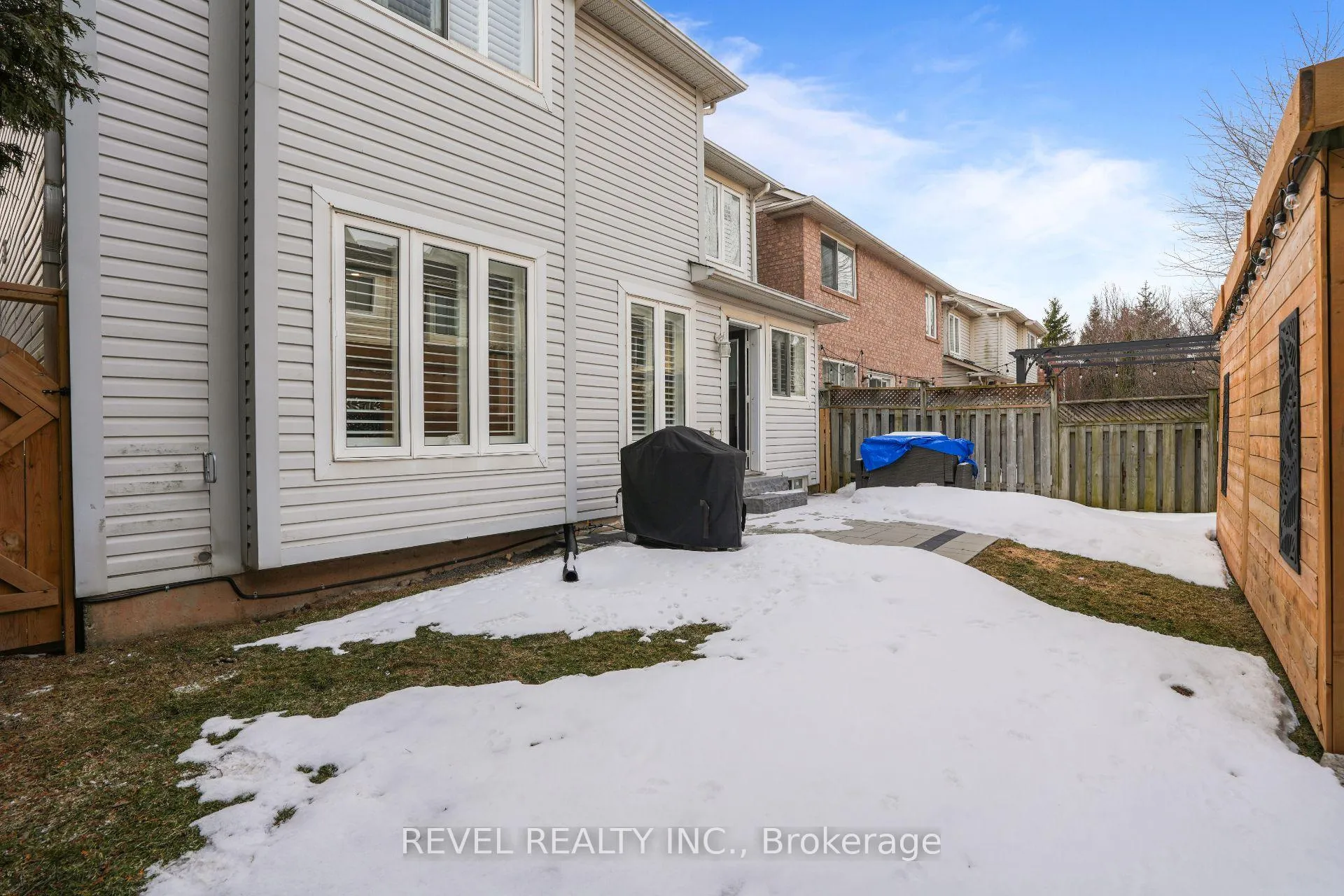 Photo 38 of 5609 Thorn Lane, Burlington, Orchard — HOMEH