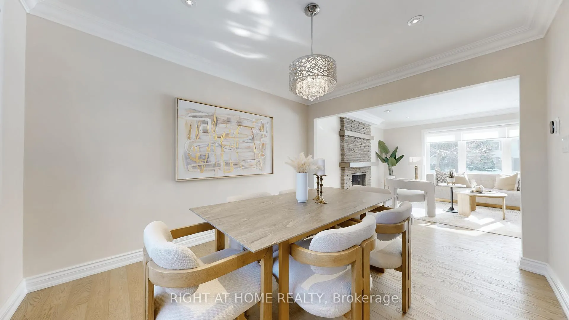 Photo 17 of 12 Courtham Avenue, Markham, Grandview — HOMEH