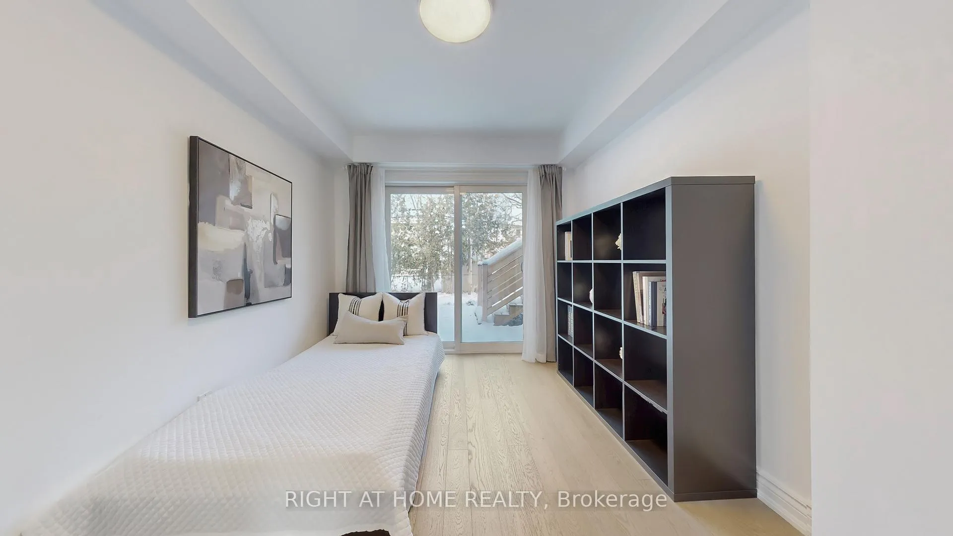 Photo 18 of 12 Courtham Avenue, Markham, Grandview — HOMEH
