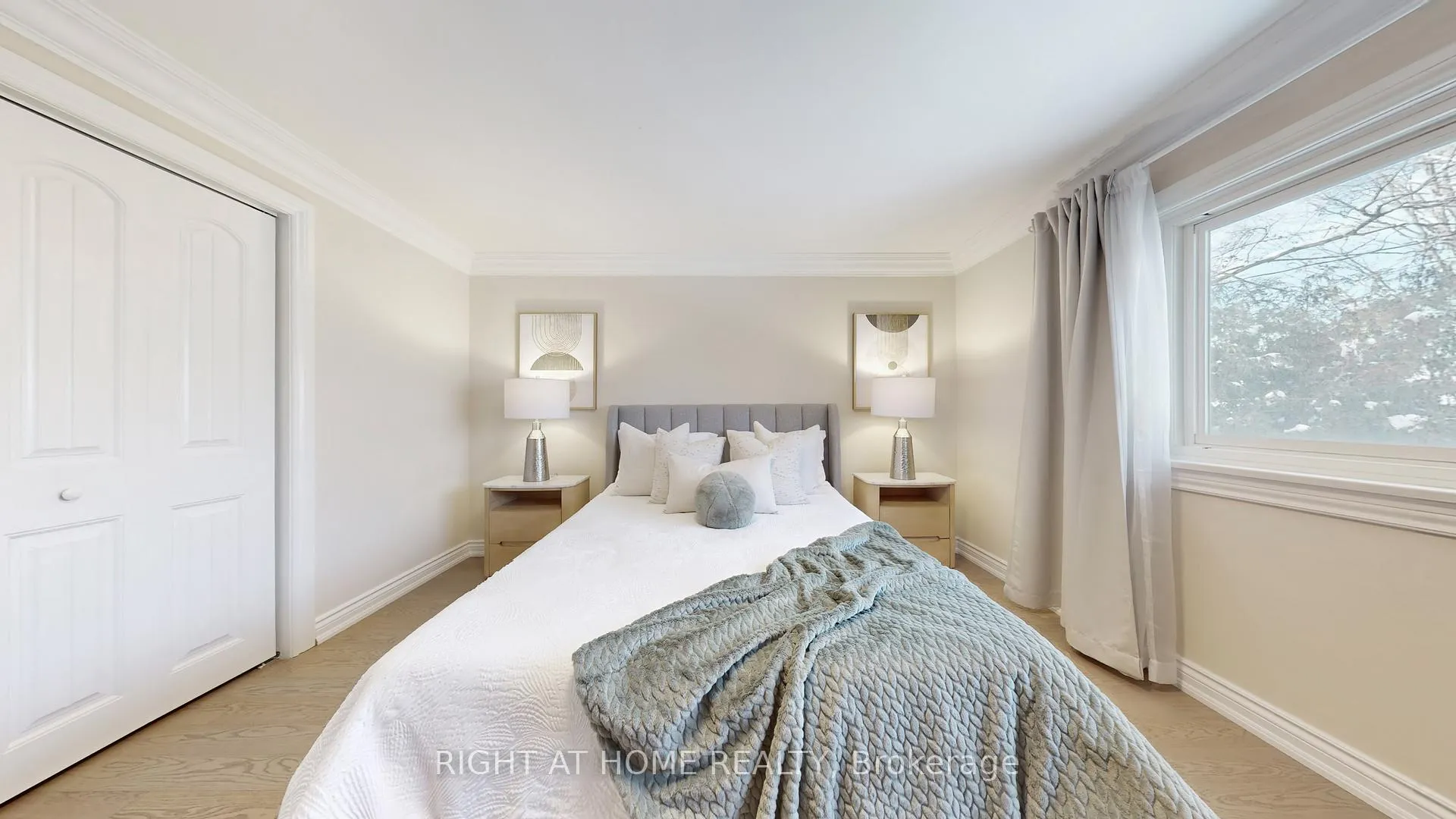 Photo 24 of 12 Courtham Avenue, Markham, Grandview — HOMEH