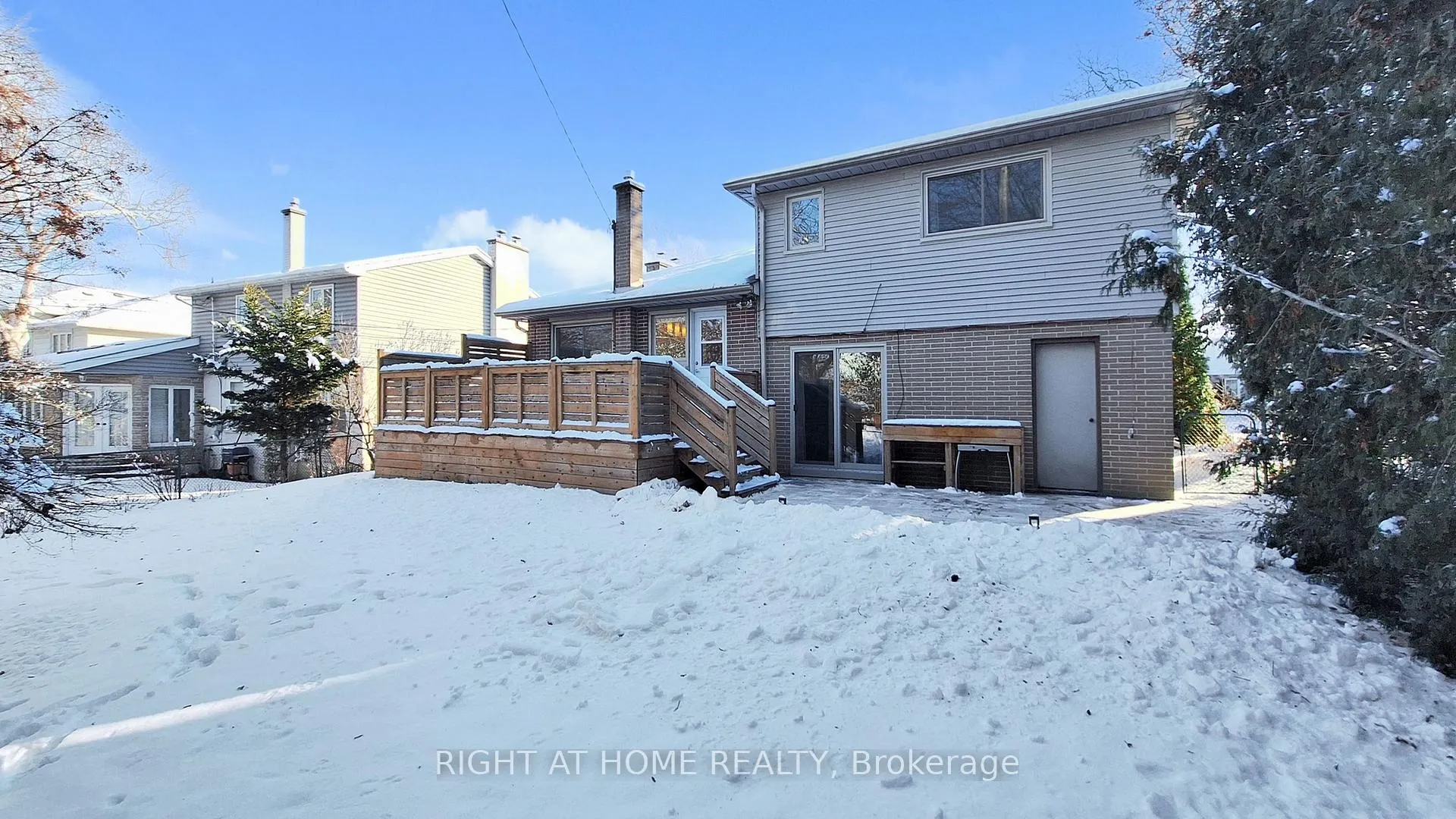 Photo 44 of 12 Courtham Avenue, Markham, Grandview — HOMEH