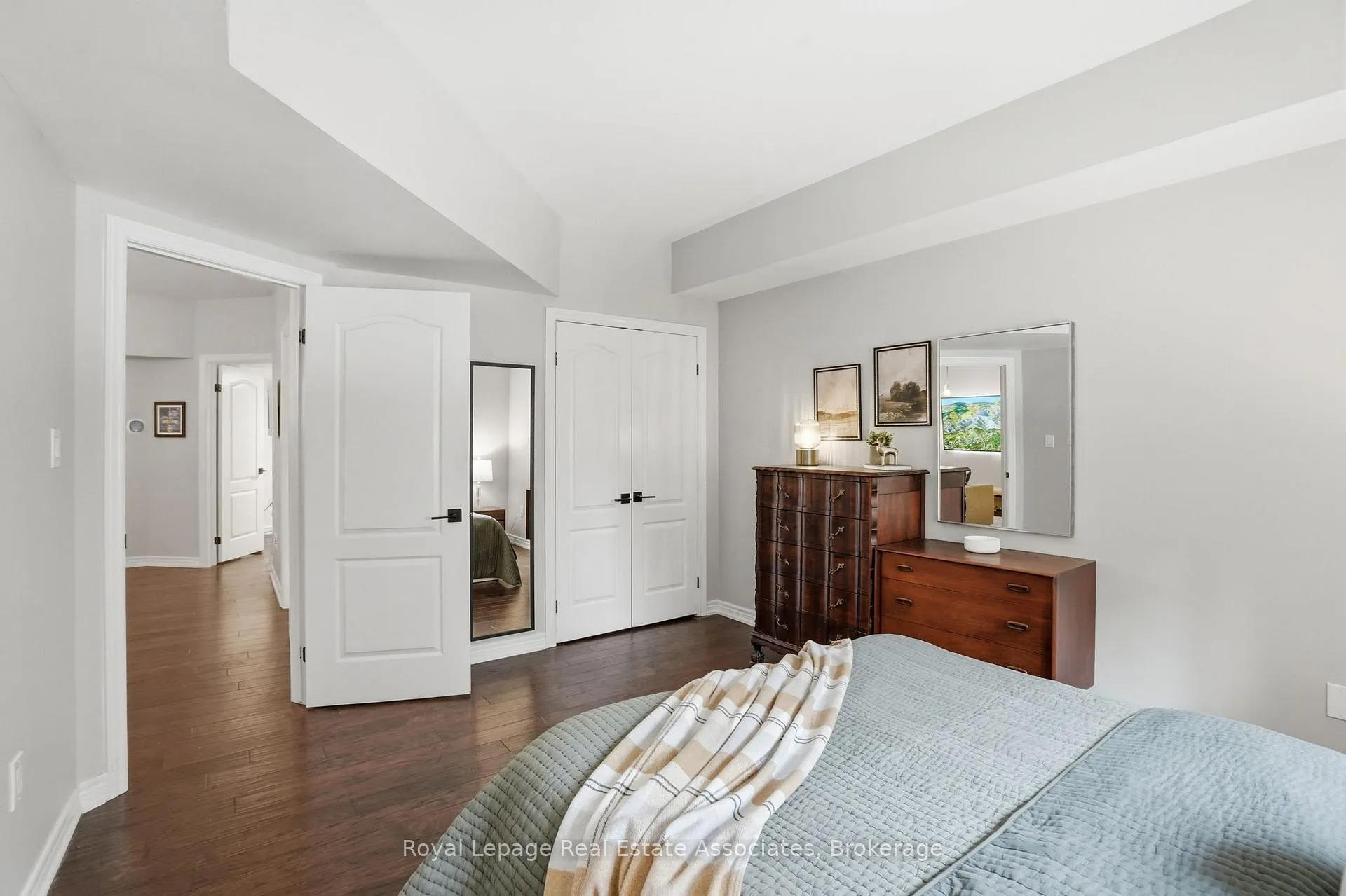 Photo 20 of Unit 107, 4006 Kilmer Drive, Burlington, Tansley — HOMEH