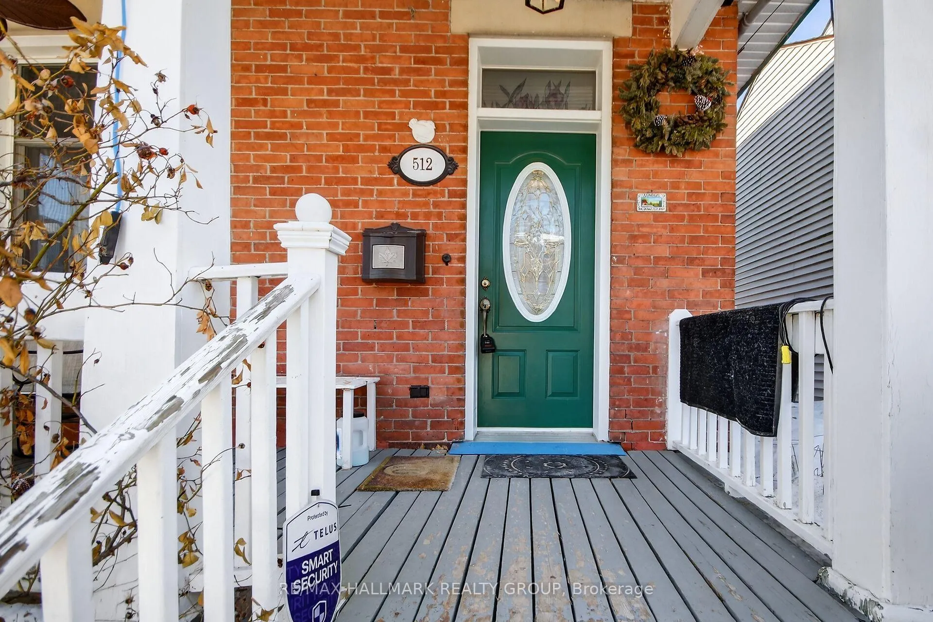 Photo 2 of 512 Melbourne Avenue, Ottawa, McKellar/Highland — HOMEH