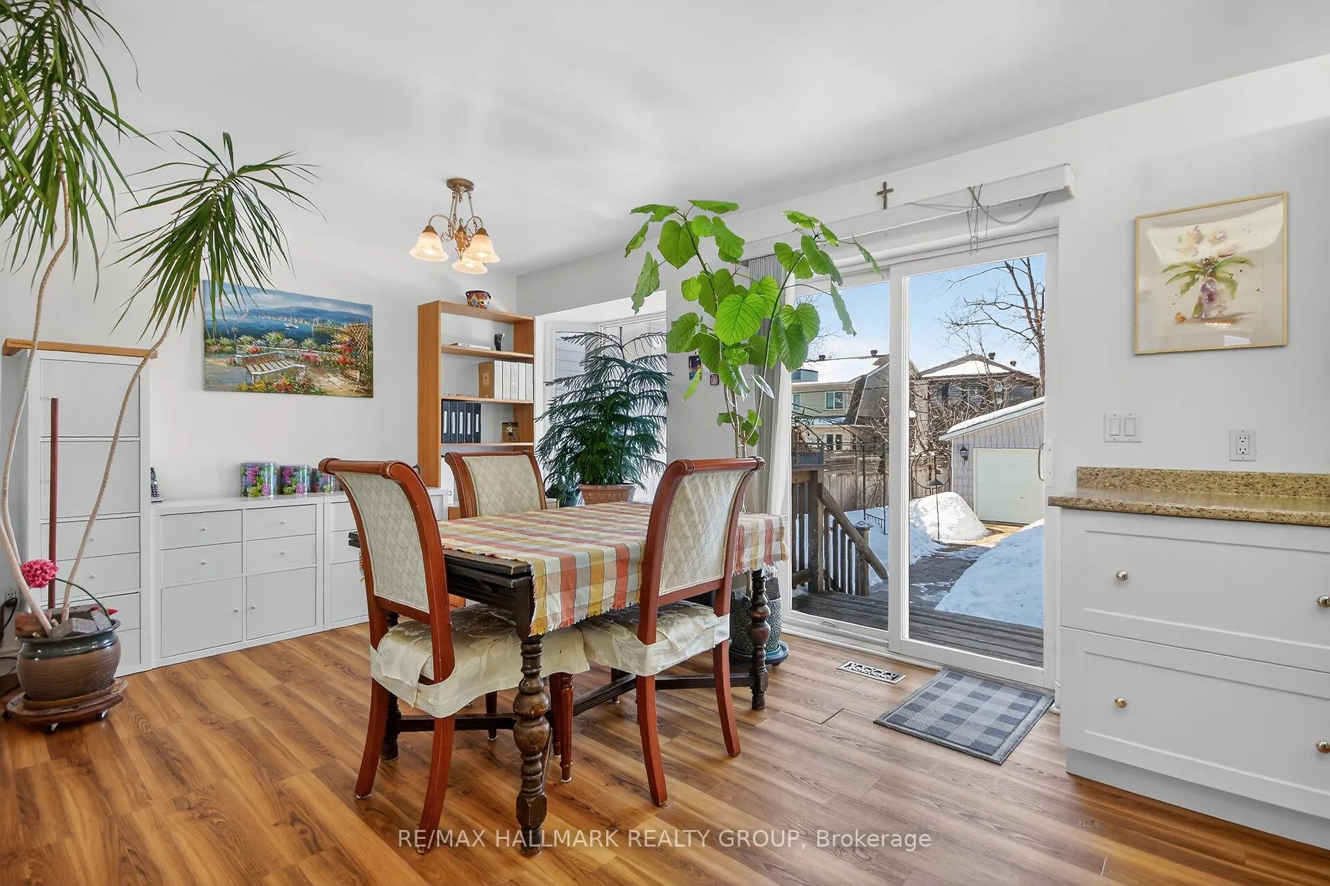 Photo 17 of 512 Melbourne Avenue, Ottawa, McKellar/Highland — HOMEH