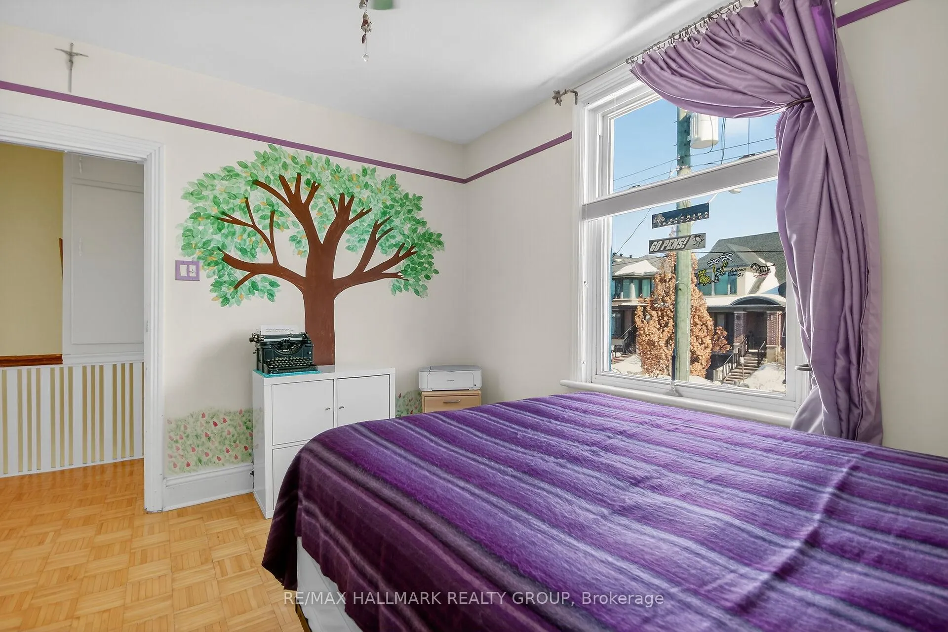 Photo 22 of 512 Melbourne Avenue, Ottawa, McKellar/Highland — HOMEH