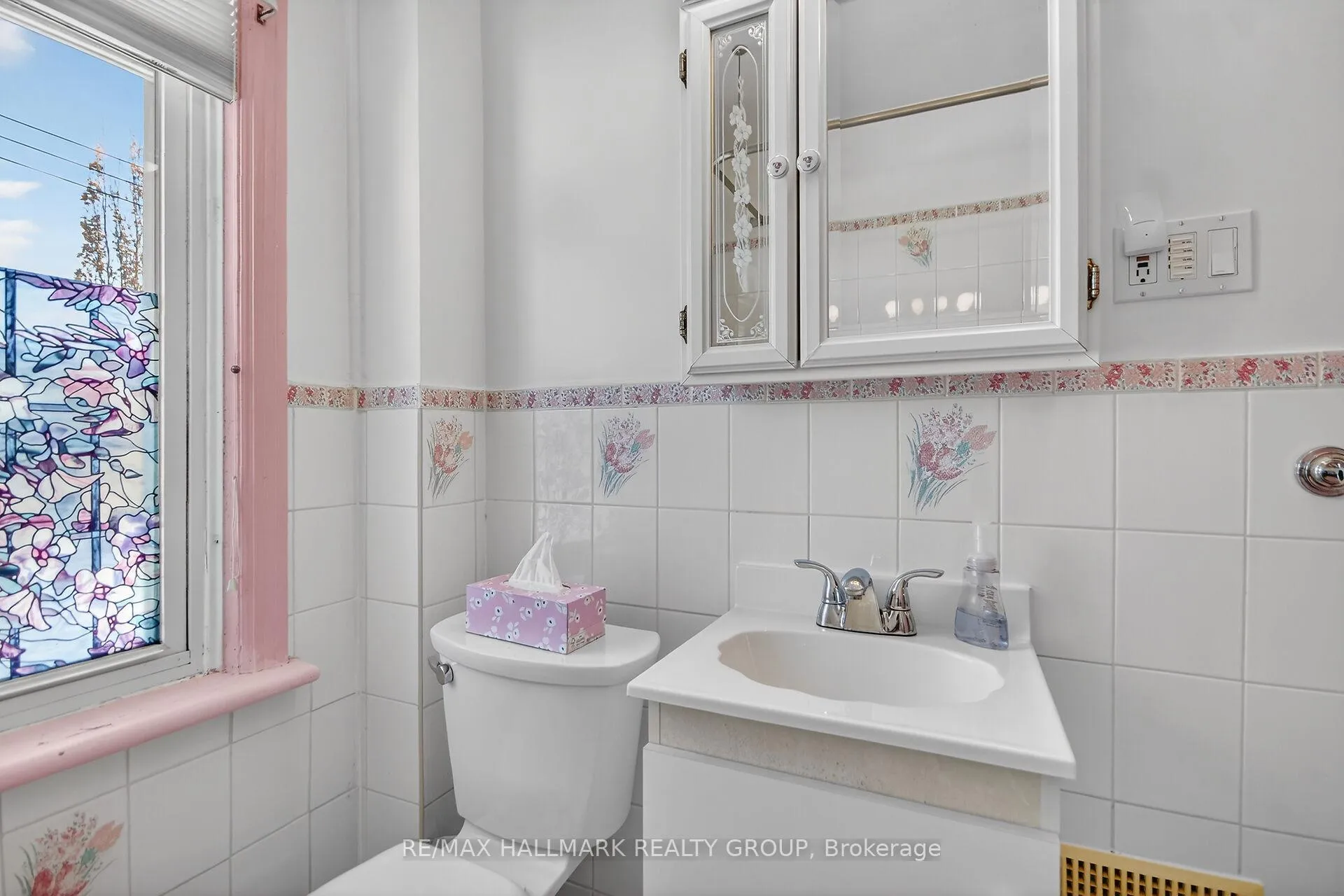 Photo 28 of 512 Melbourne Avenue, Ottawa, McKellar/Highland — HOMEH