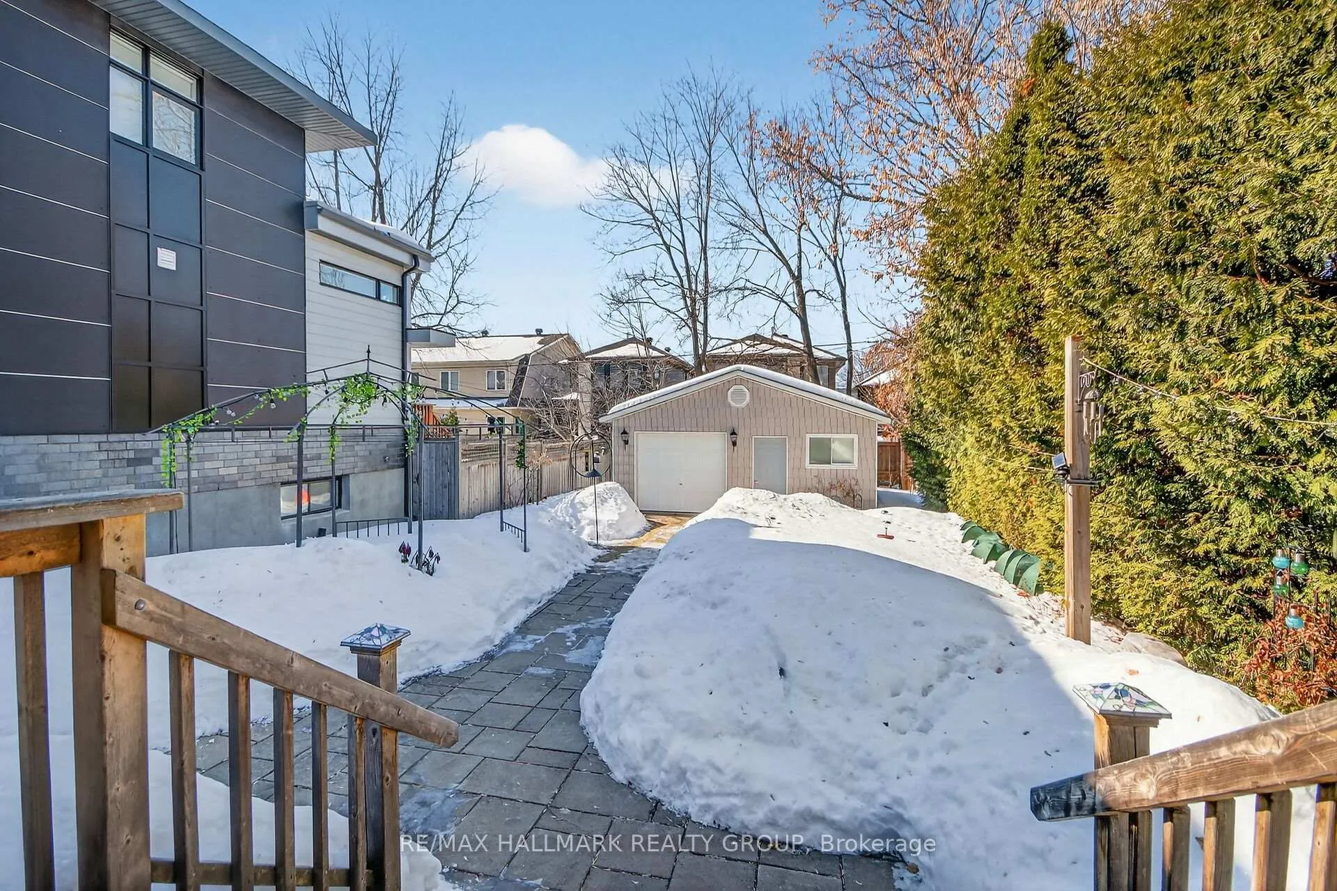 Photo 30 of 512 Melbourne Avenue, Ottawa, McKellar/Highland — HOMEH