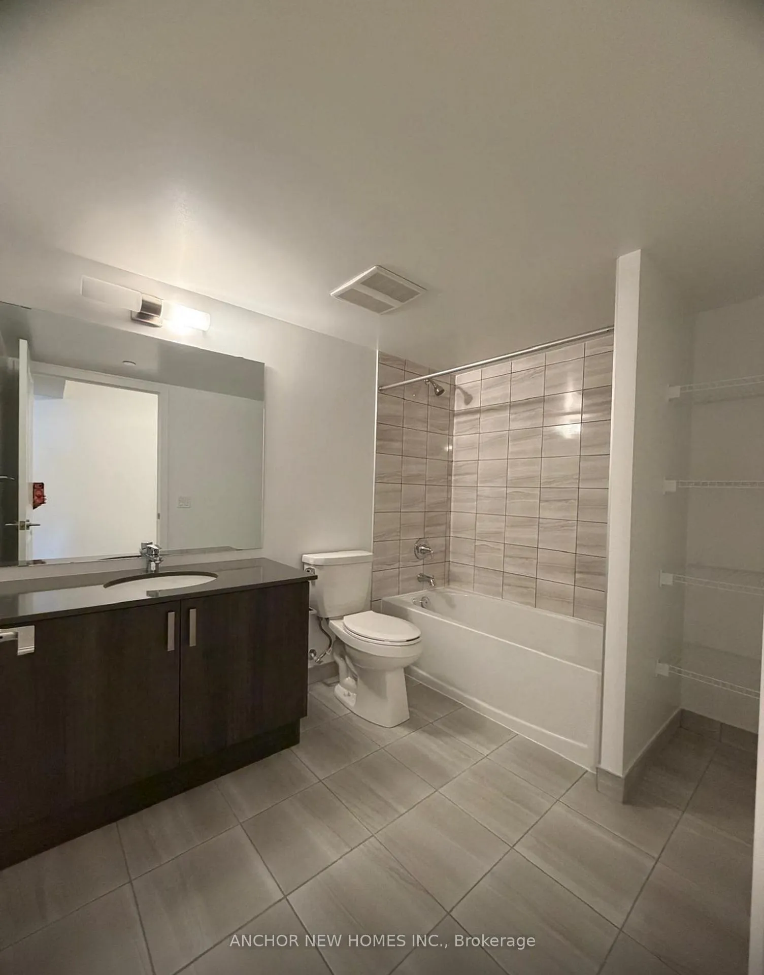 Photo 11 of Unit 810, 1010 Sandy Beach Road, Pickering, Bay Ridges — HOMEH