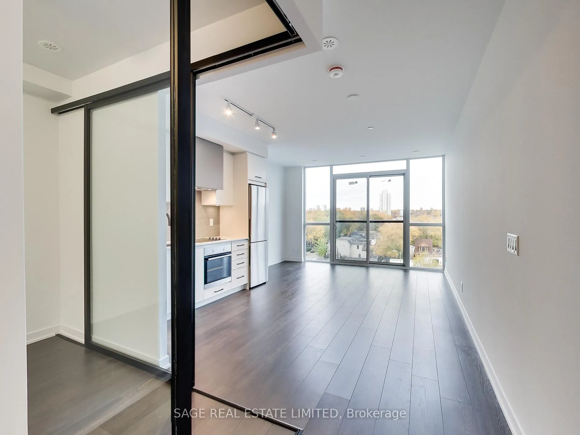 Photo 7 of Unit 603, 899 Queen Street E, Toronto, South Riverdale — HOMEH