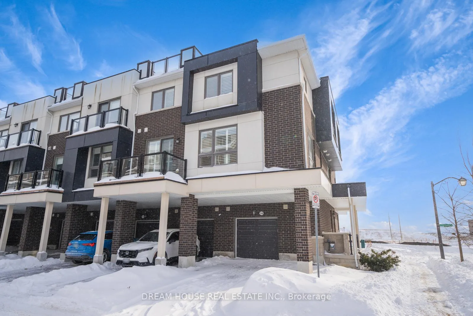 Photo 2 of Unit 41, 350 Arthur Bonner Avenue, Markham, Cornell — HOMEH