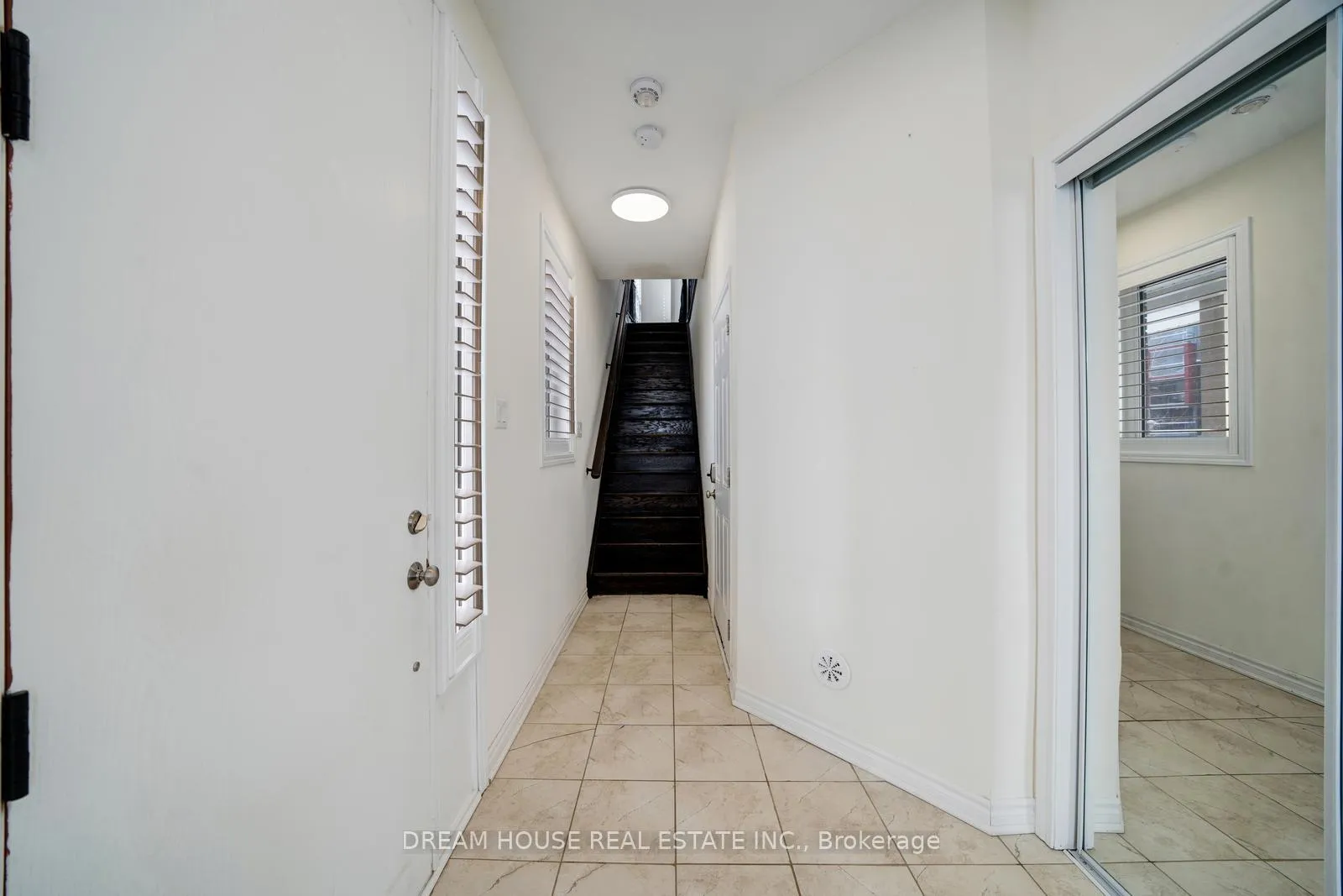 Photo 3 of Unit 41, 350 Arthur Bonner Avenue, Markham, Cornell — HOMEH