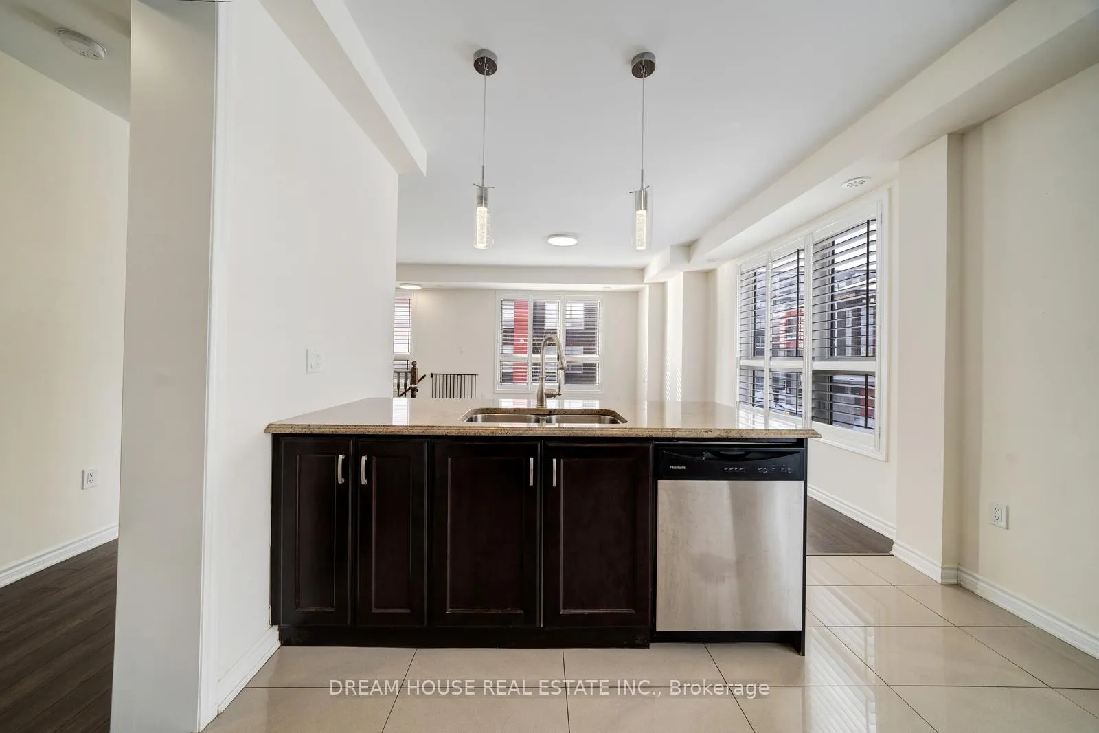 Photo 15 of Unit 41, 350 Arthur Bonner Avenue, Markham, Cornell — HOMEH