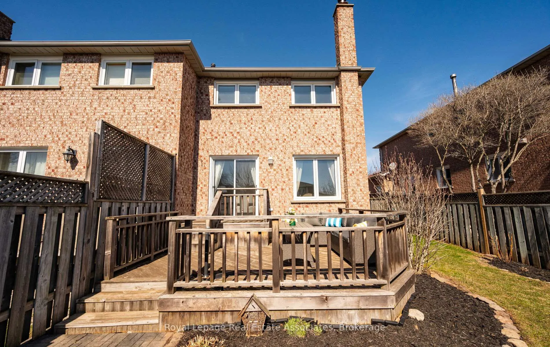 Photo 18 of 144 Genesee Drive, Oakville, River Oaks — HOMEH