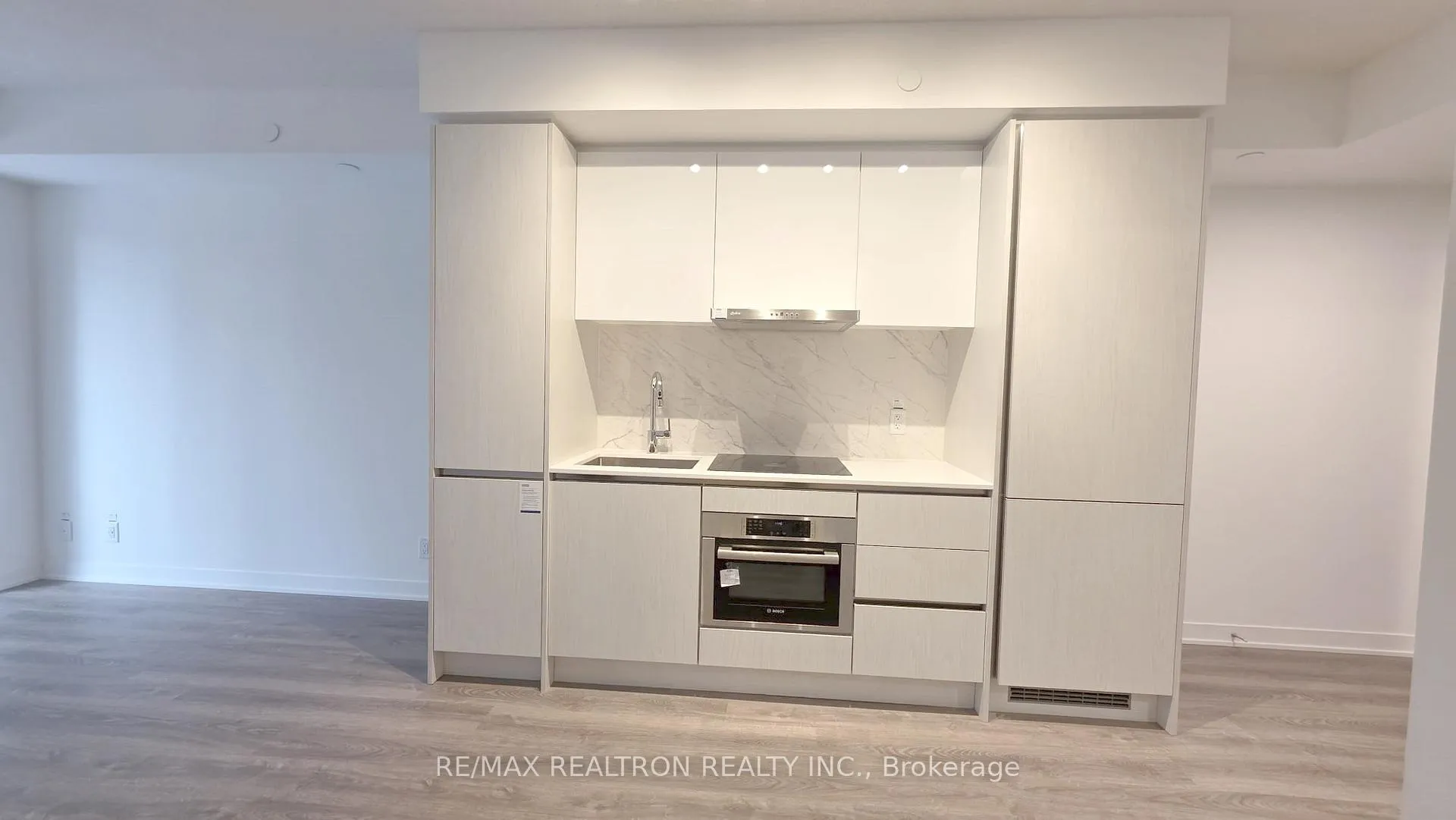 Photo 15 of Unit 618, 180 Front Street E, Toronto, Moss Park — HOMEH