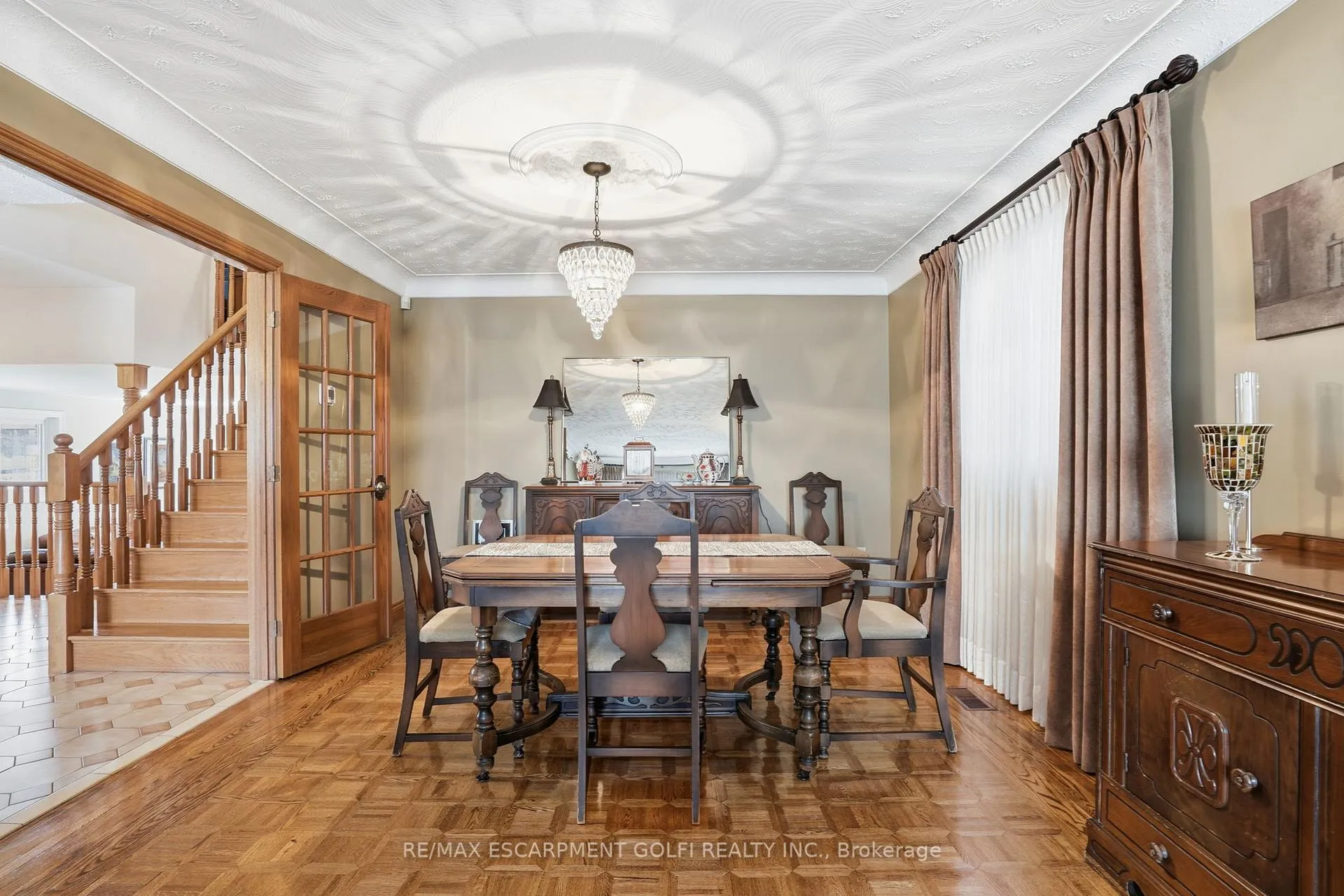Photo 8 of 72 Oakridge Drive, Hamilton, Stoney Creek — HOMEH