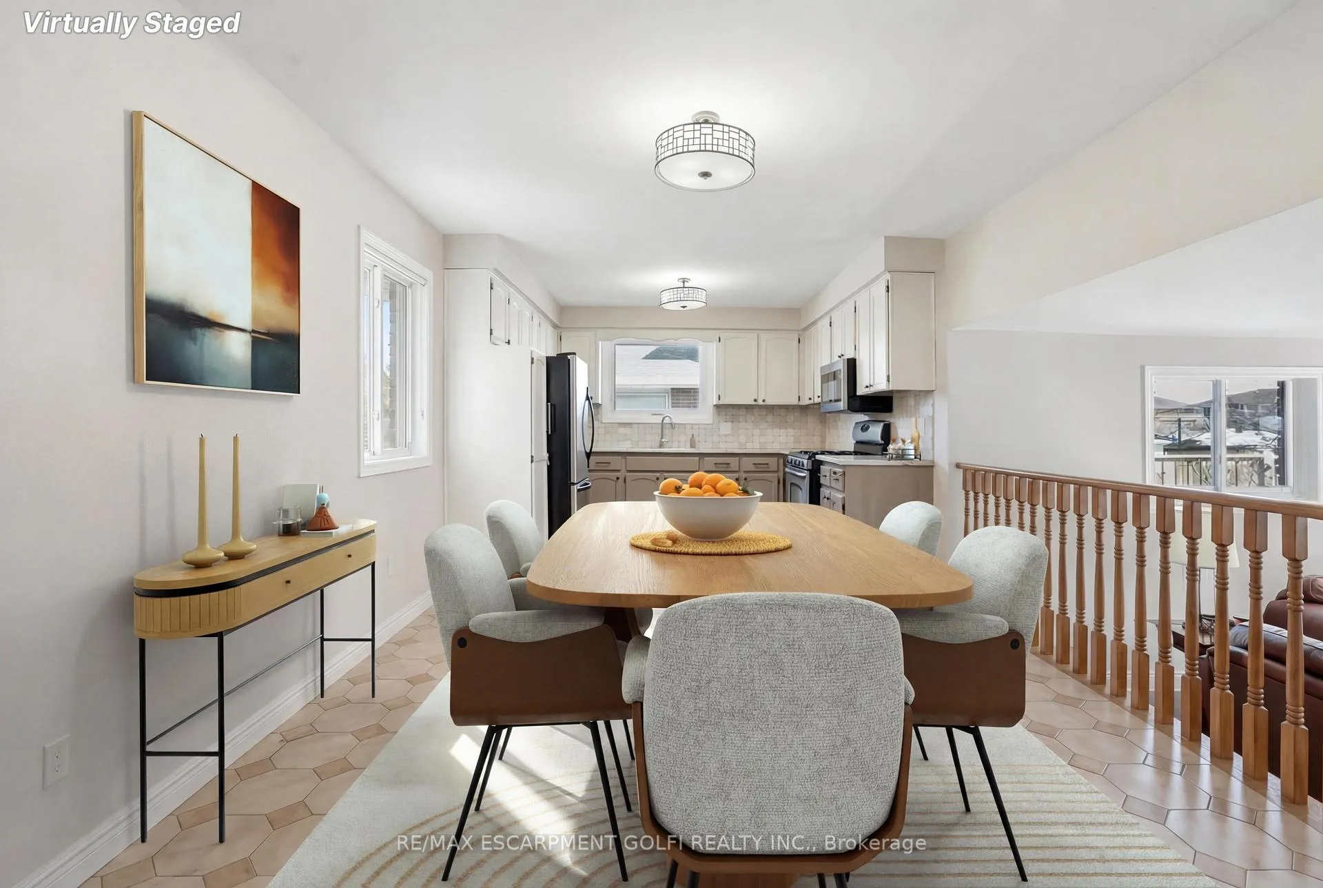 Photo 11 of 72 Oakridge Drive, Hamilton, Stoney Creek — HOMEH