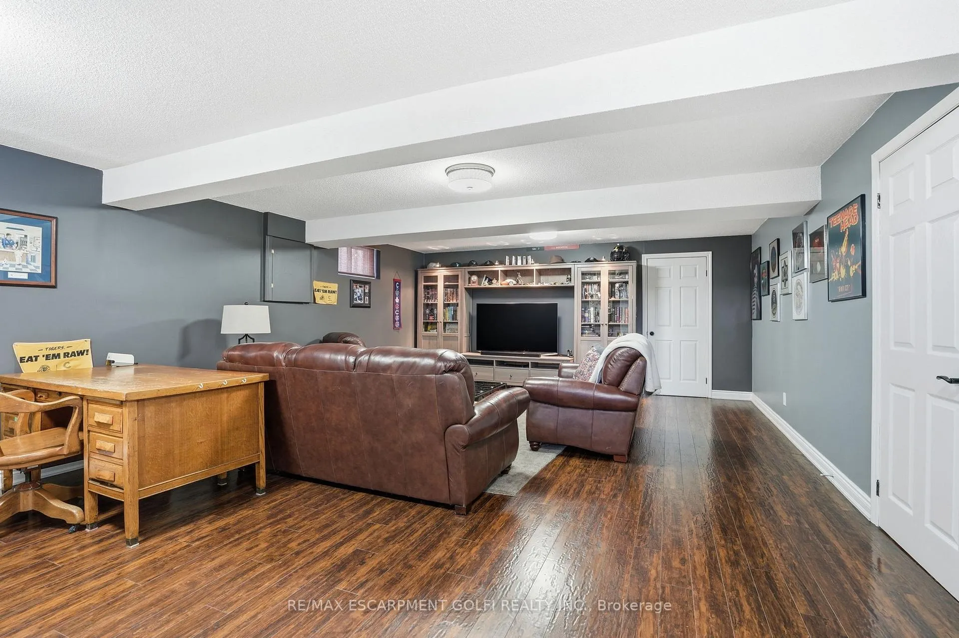 Photo 30 of 72 Oakridge Drive, Hamilton, Stoney Creek — HOMEH