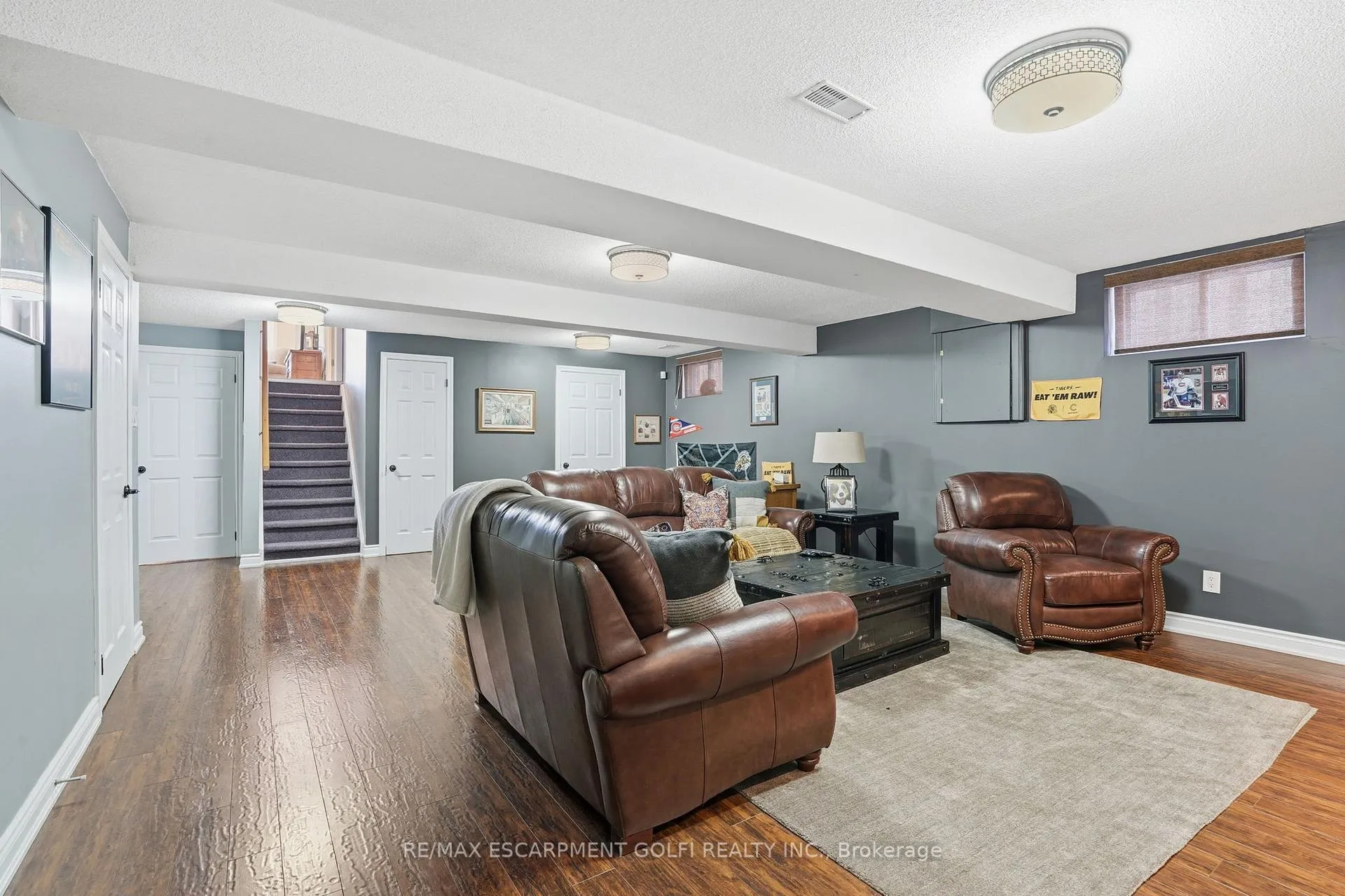 Photo 31 of 72 Oakridge Drive, Hamilton, Stoney Creek — HOMEH