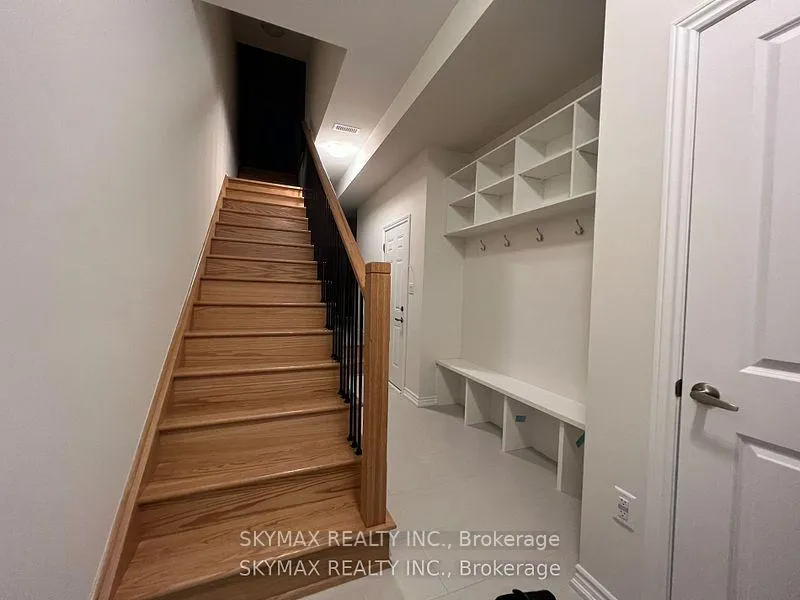 Photo 5 of 96 Halliford Place, Brampton, Bram East — HOMEH