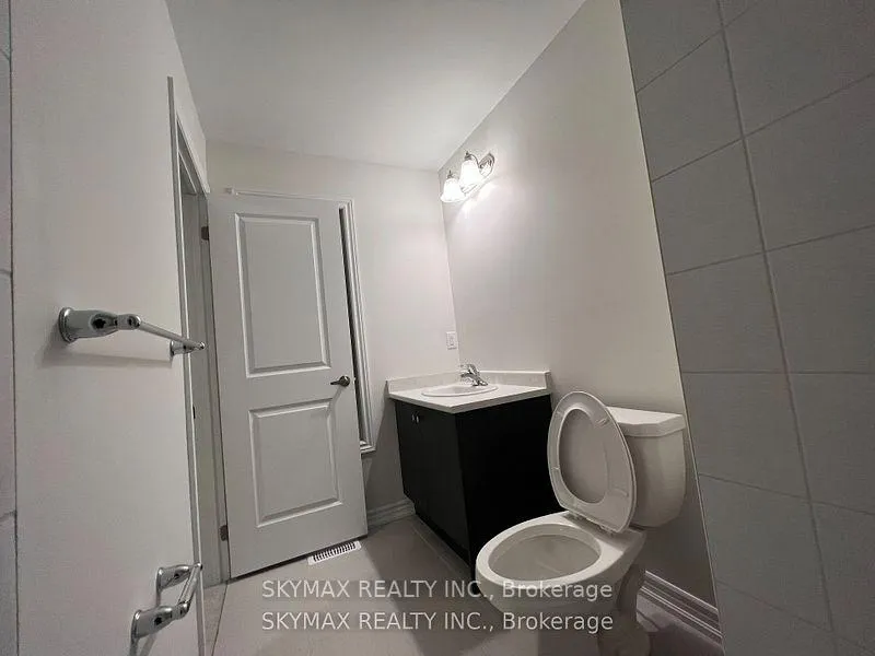 Photo 15 of 96 Halliford Place, Brampton, Bram East — HOMEH