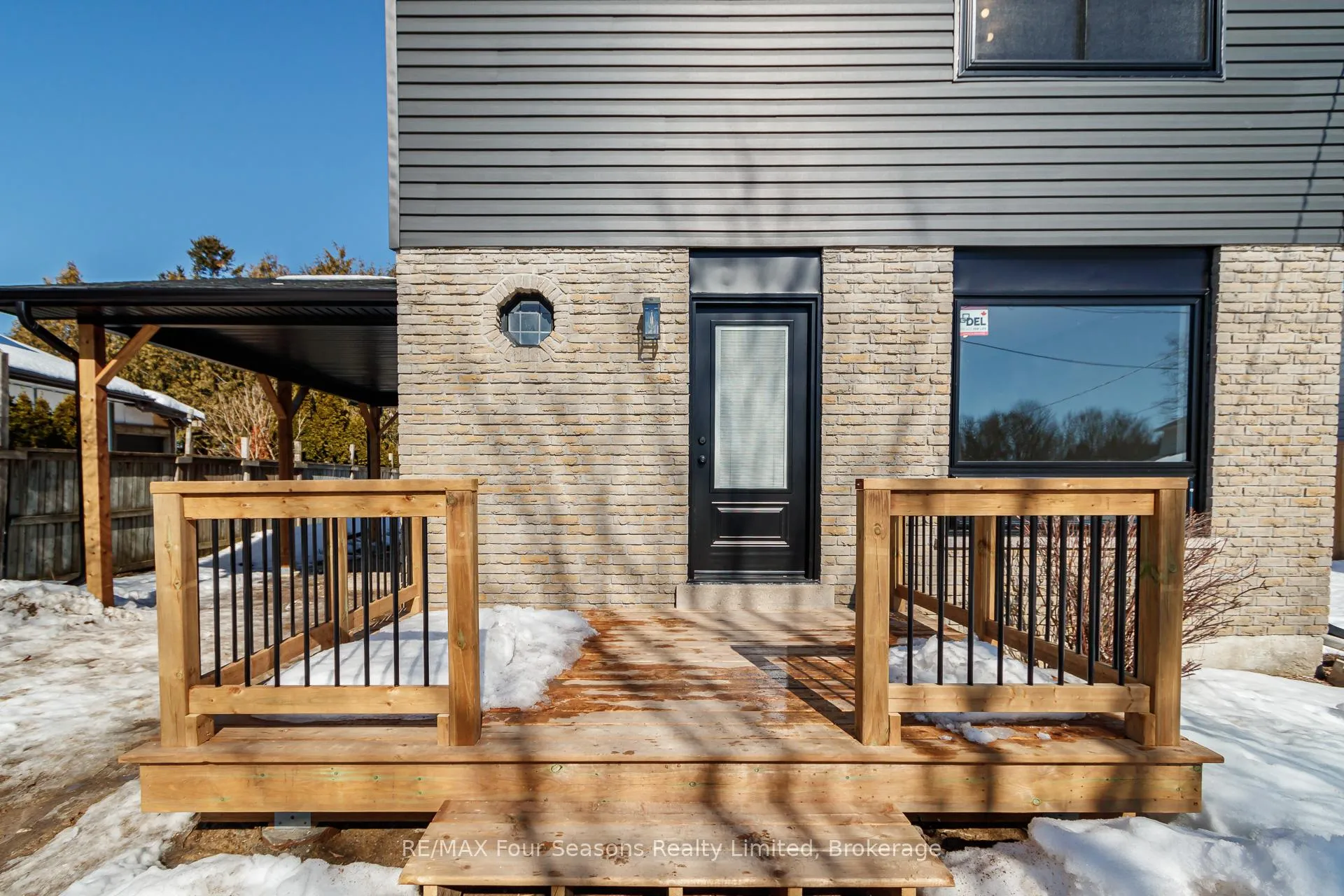 Photo 5 of 255 Valleyfield Crescent, Clearview, Stayner — HOMEH