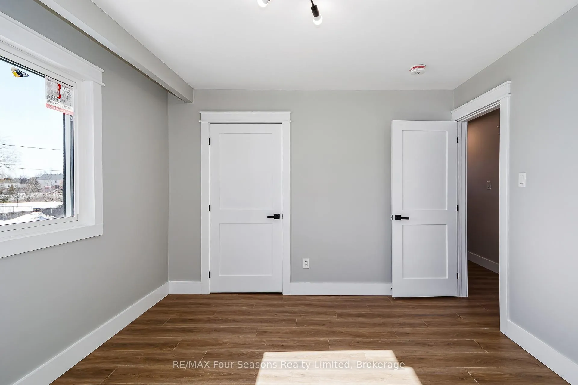 Photo 25 of 255 Valleyfield Crescent, Clearview, Stayner — HOMEH