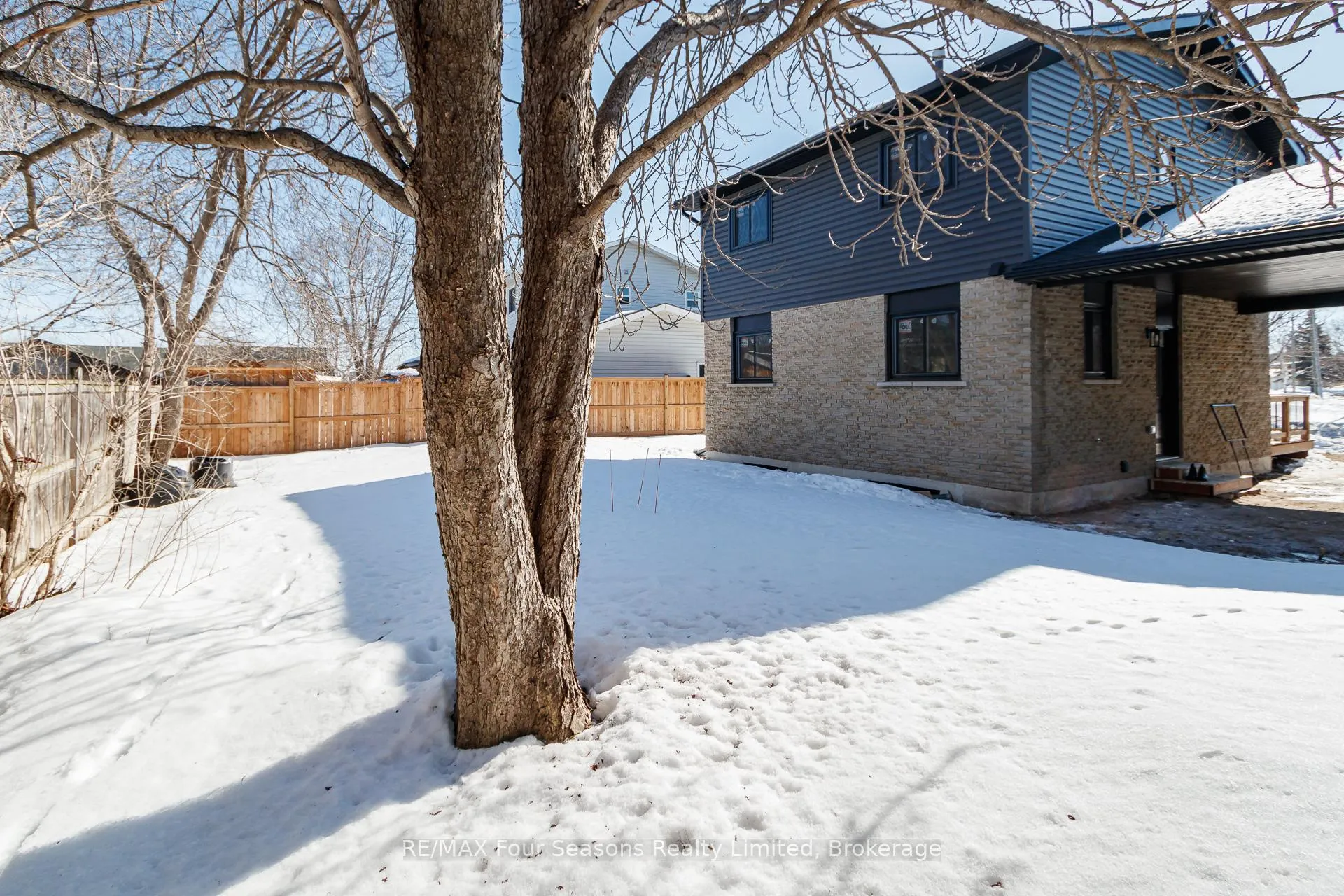 Photo 38 of 255 Valleyfield Crescent, Clearview, Stayner — HOMEH
