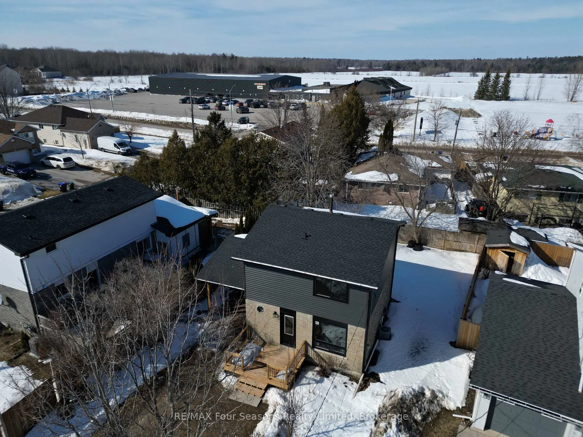 Photo 41 of 255 Valleyfield Crescent, Clearview, Stayner — HOMEH