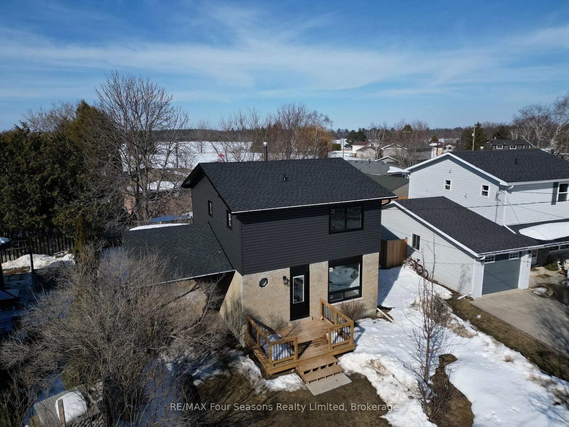 Photo 42 of 255 Valleyfield Crescent, Clearview, Stayner — HOMEH