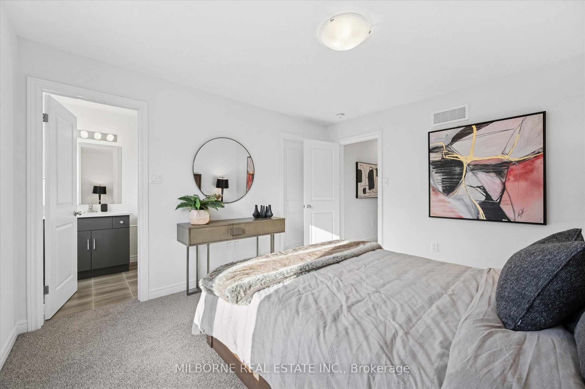 Photo 28 of 37 Arabella Drive, Guelph, Village By The Arboretum — HOMEH