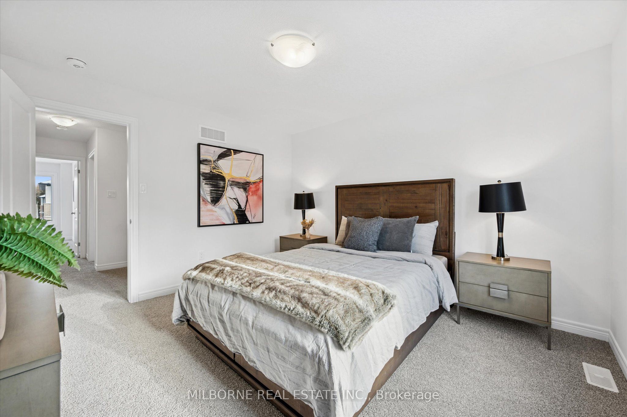 Photo 27 of 37 Arabella Drive, Guelph, Village By The Arboretum — HOMEH