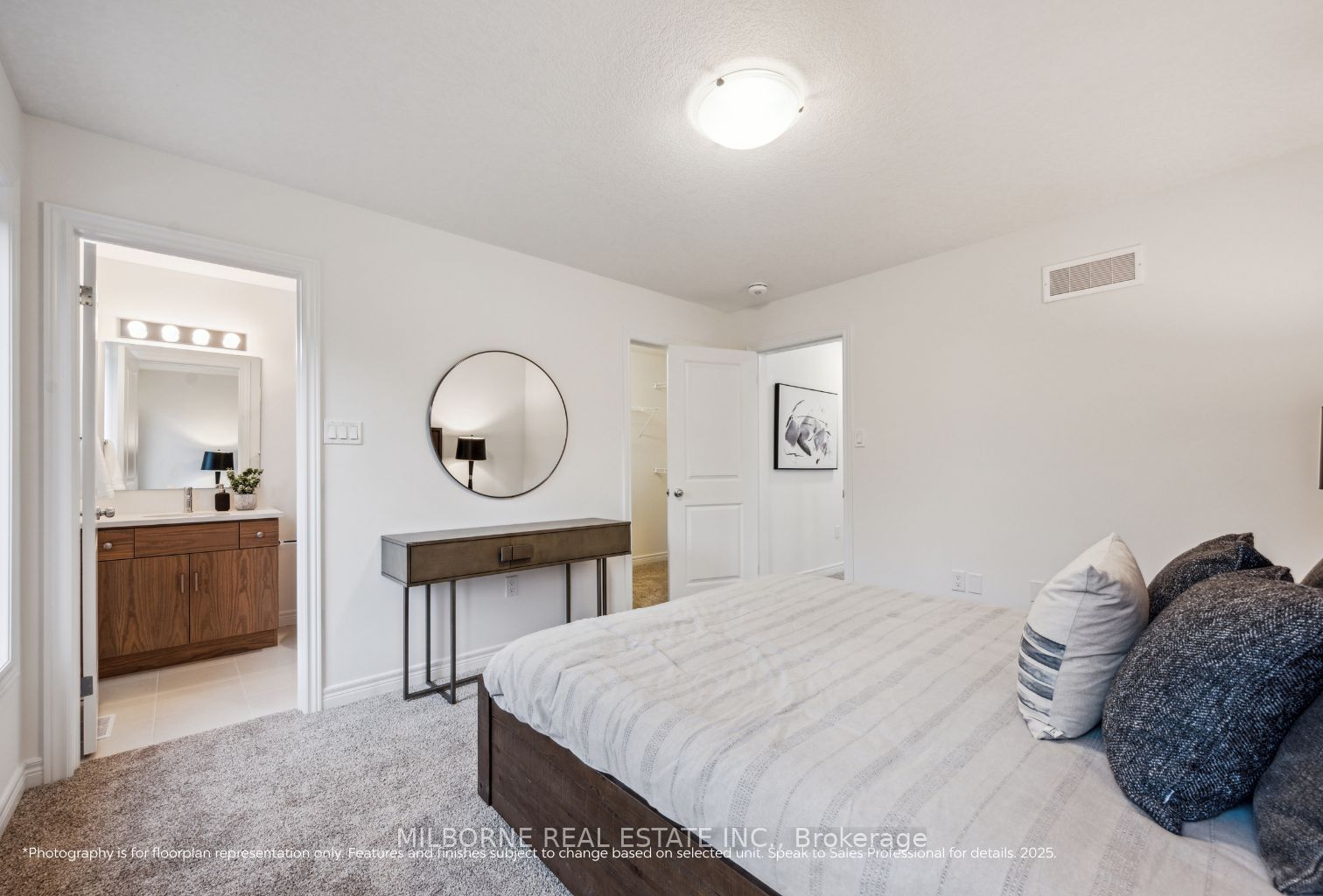 Photo 33 of 37 Arabella Drive, Guelph, Village By The Arboretum — HOMEH
