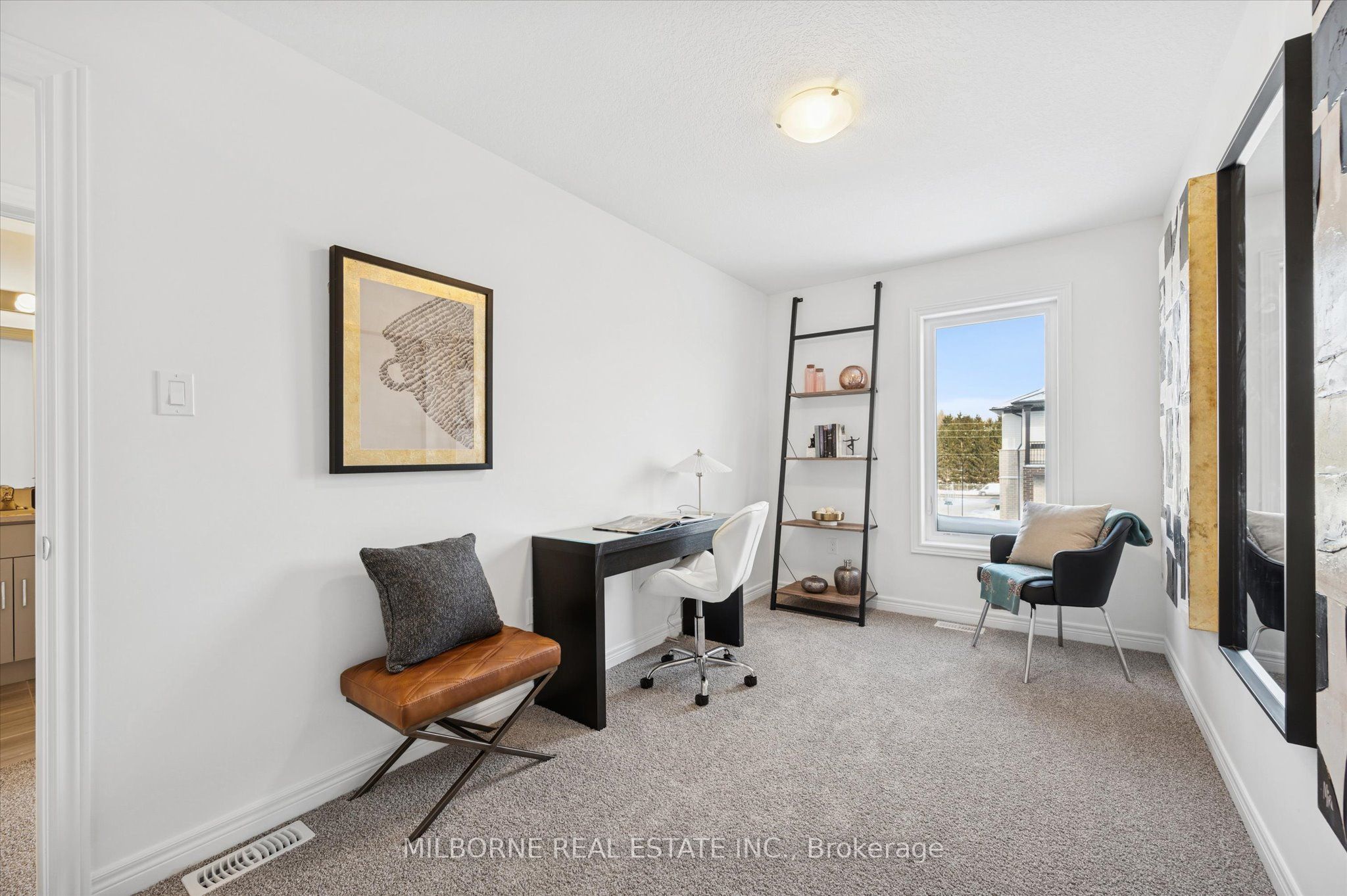 Photo 21 of 37 Arabella Drive, Guelph, Village By The Arboretum — HOMEH