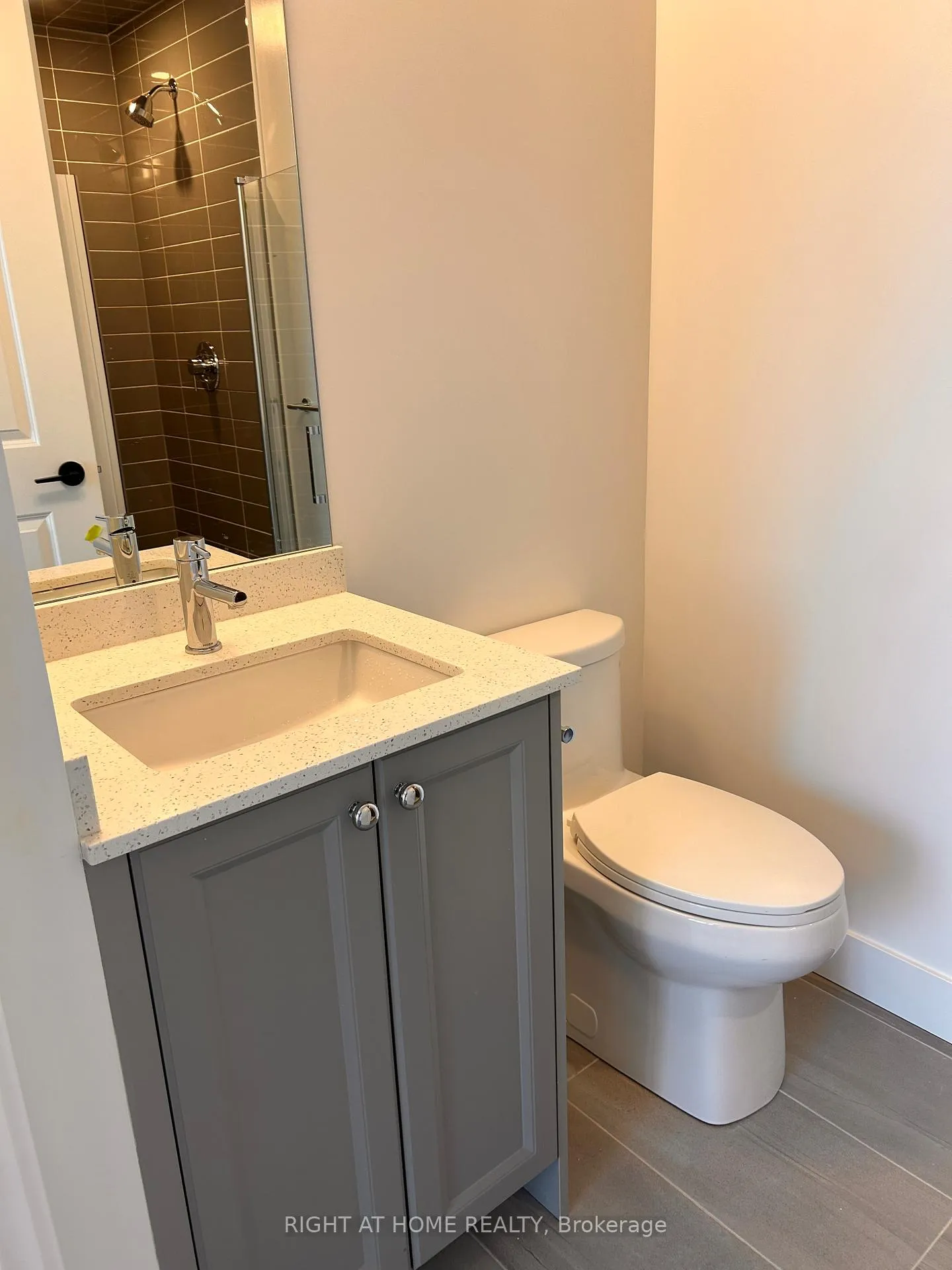 Photo 13 of Unit 323, 2343 Khalsa Gate, Oakville, Westmount — HOMEH