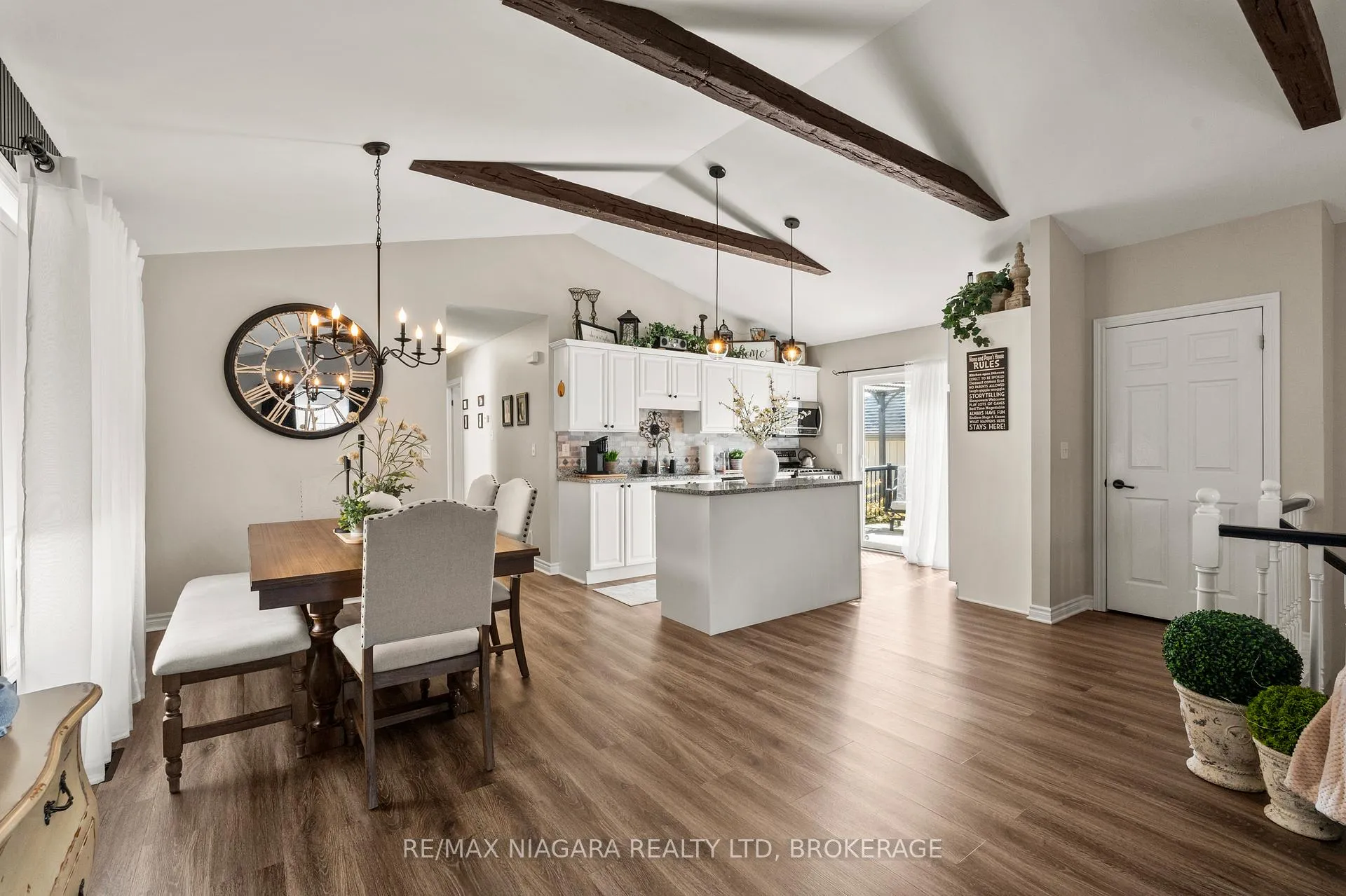 Photo 10 of 232 Regatta Drive, Welland, Dain City — HOMEH