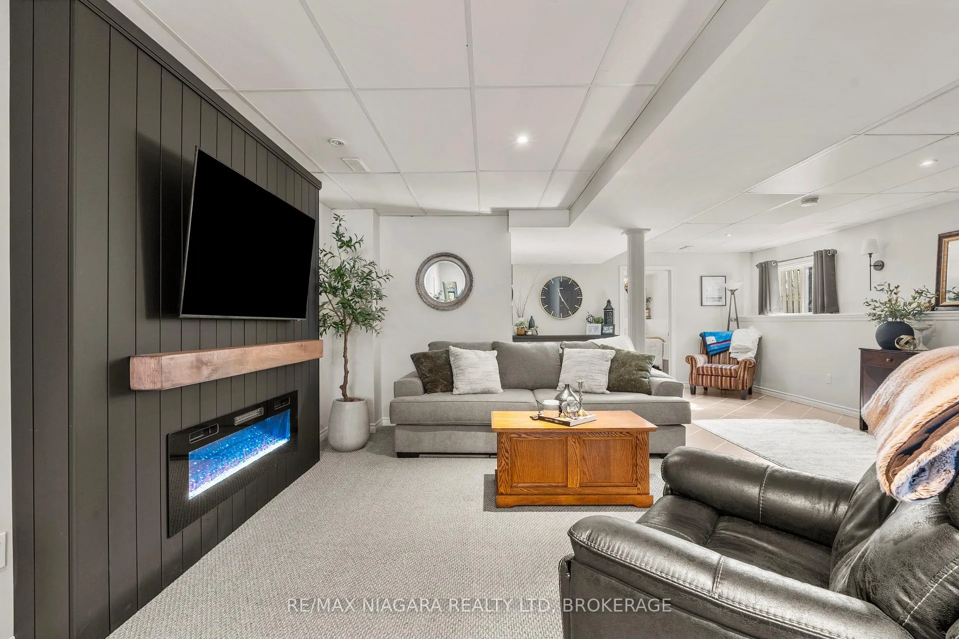 Photo 21 of 232 Regatta Drive, Welland, Dain City — HOMEH