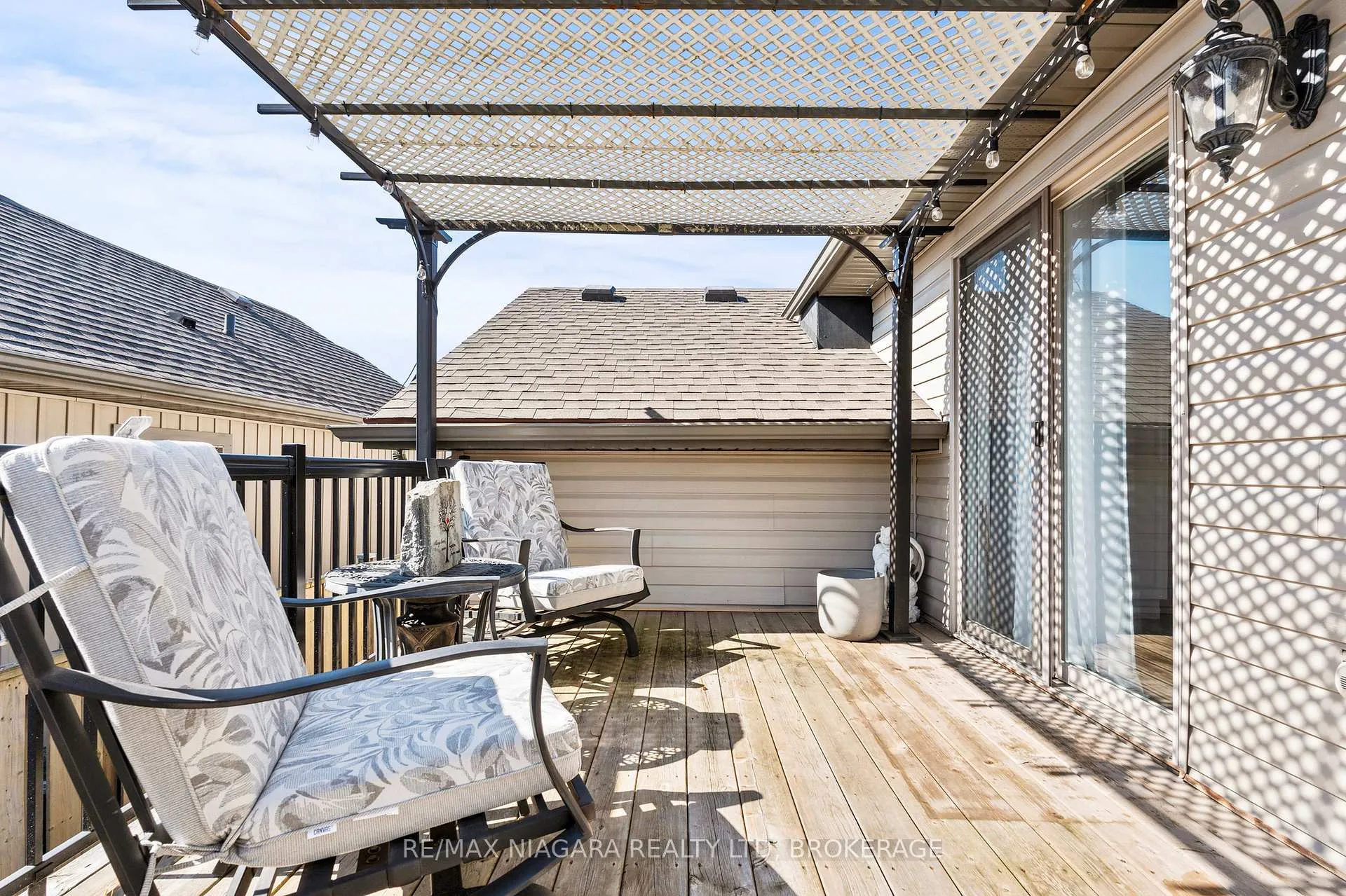 Photo 27 of 232 Regatta Drive, Welland, Dain City — HOMEH