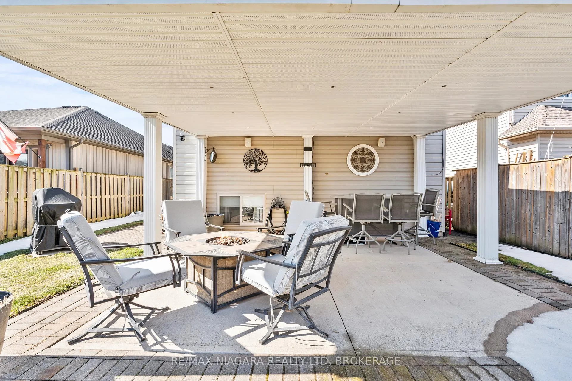 Photo 30 of 232 Regatta Drive, Welland, Dain City — HOMEH