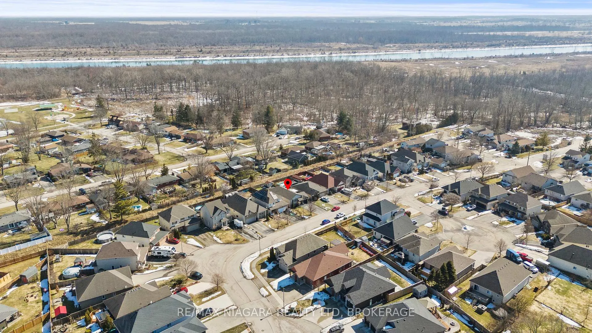 Photo 33 of 232 Regatta Drive, Welland, Dain City — HOMEH