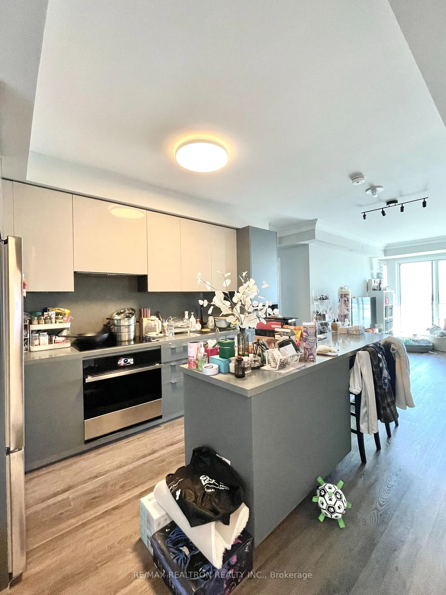 Photo 3 of Unit 3601, 8 Water Walk Drive, Markham, Unionville — HOMEH