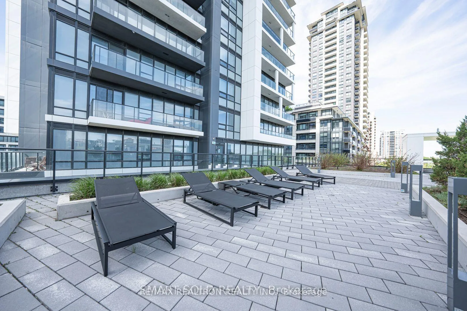 Photo 19 of Unit 3601, 8 Water Walk Drive, Markham, Unionville — HOMEH