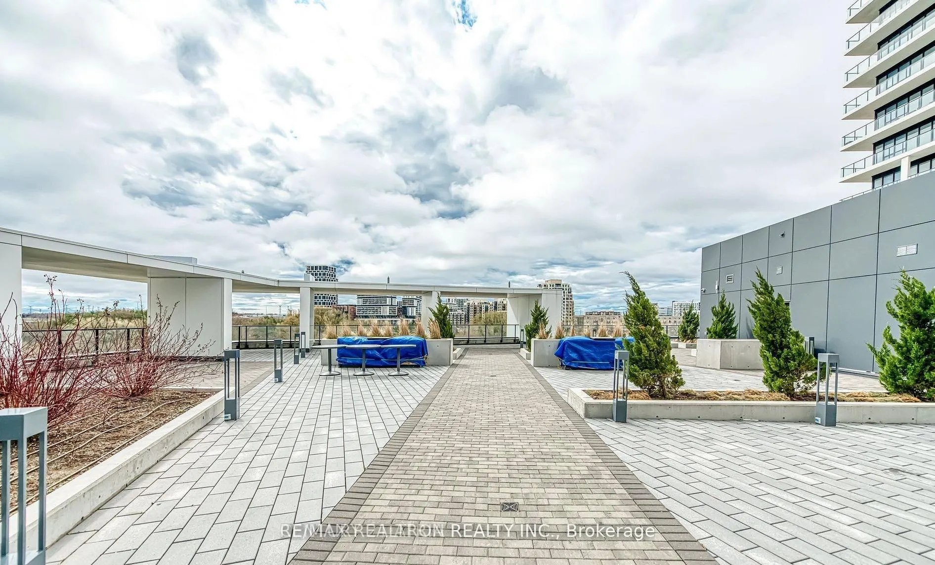 Photo 23 of Unit 3601, 8 Water Walk Drive, Markham, Unionville — HOMEH