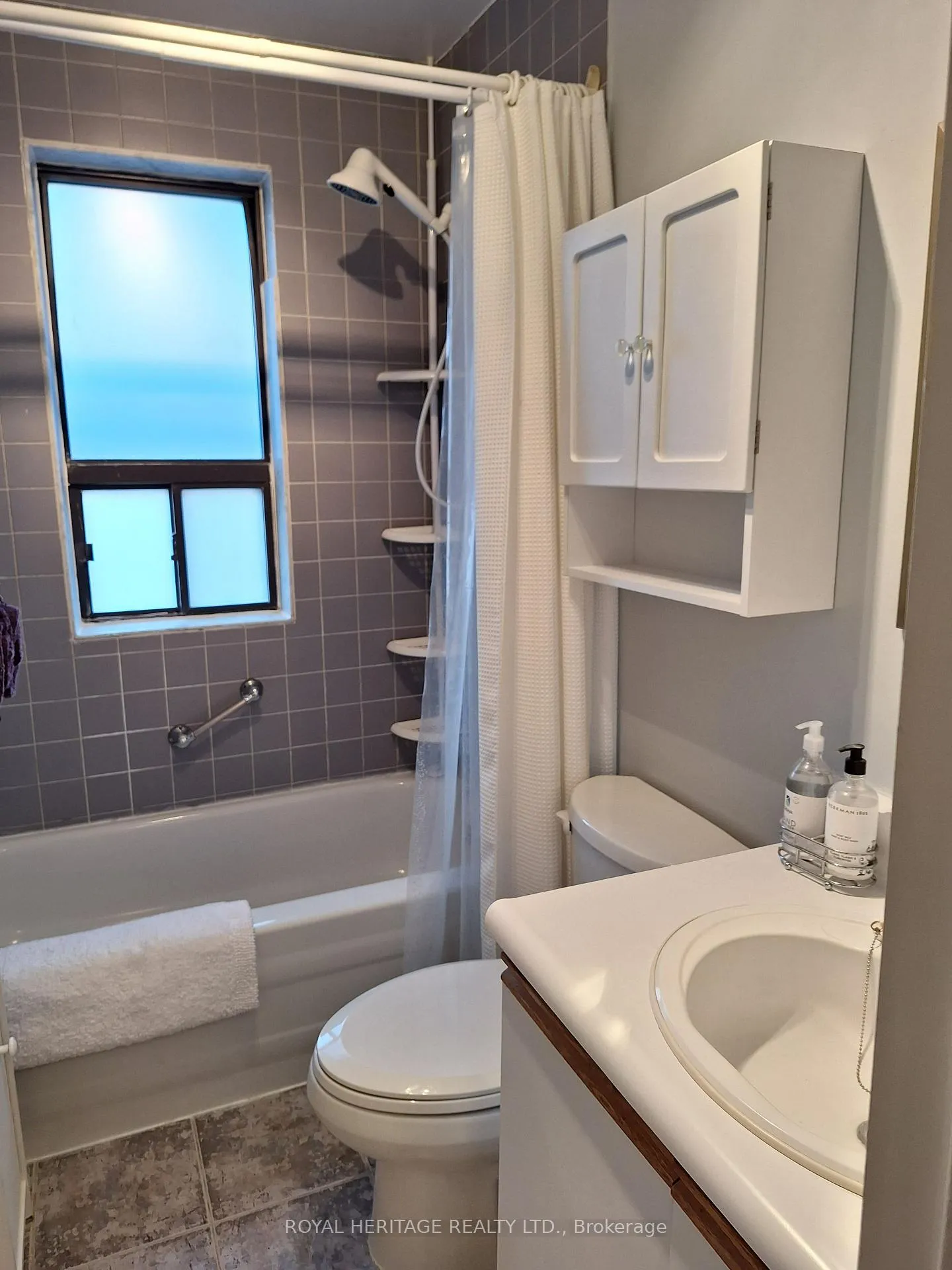 Photo 5 of Unit 6, 677 Marksbury Road, Pickering, West Shore — HOMEH